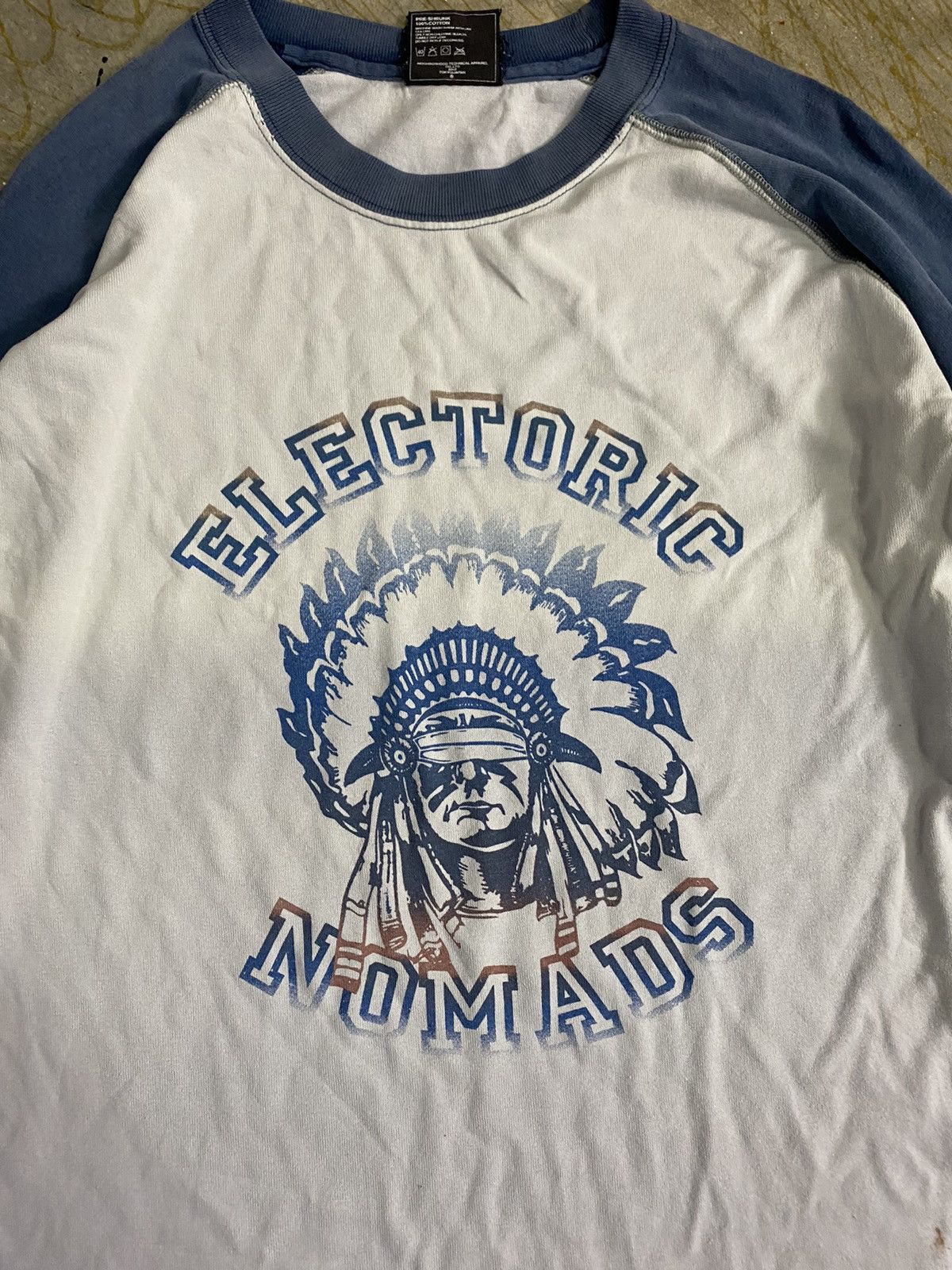Neighborhood AW2002 NHBH ELECTORIC NOMADS Size US L / EU 52-54 / 3 - 4 Thumbnail