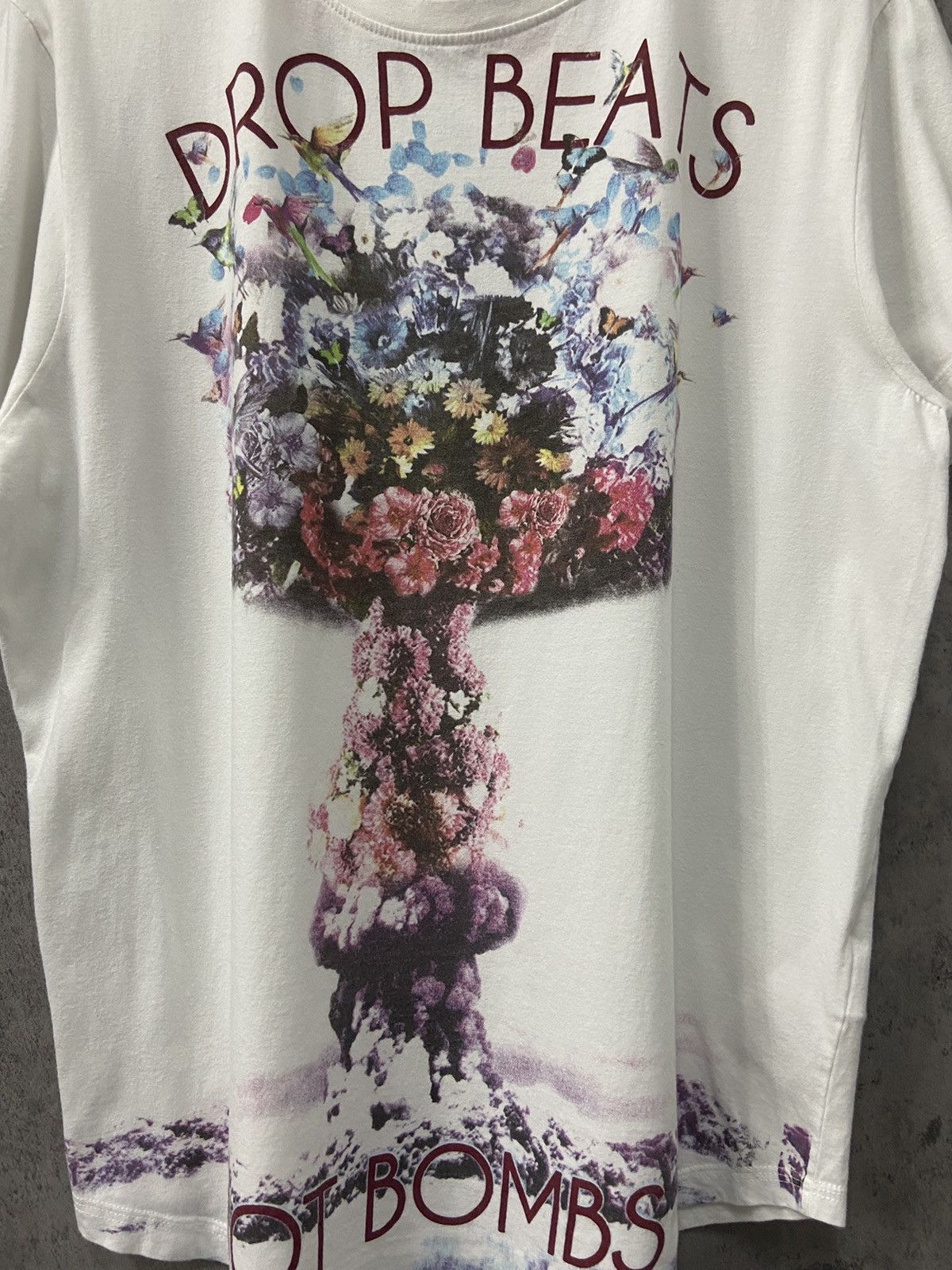 Designer × Japanese Brand Ringspun Flower Art Drop Beats Sculpture Tshirt Vintage Size US L / EU 52-54 / 3 - 6 Thumbnail