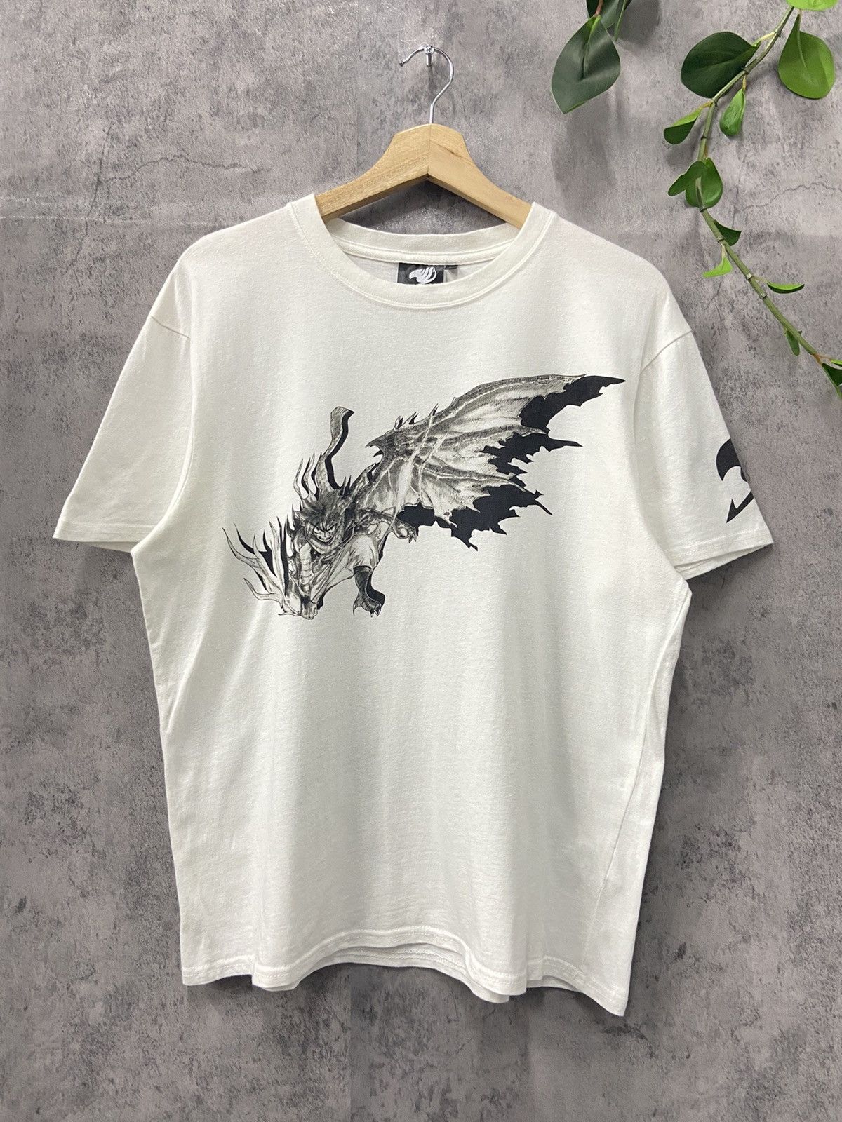 Anime × Japanese Brand Fairy Tail Dragon Cry Natsu Dragneel Official Anime Tshirt Size US M / EU 48-50 / 2 - 1 Thumbnail