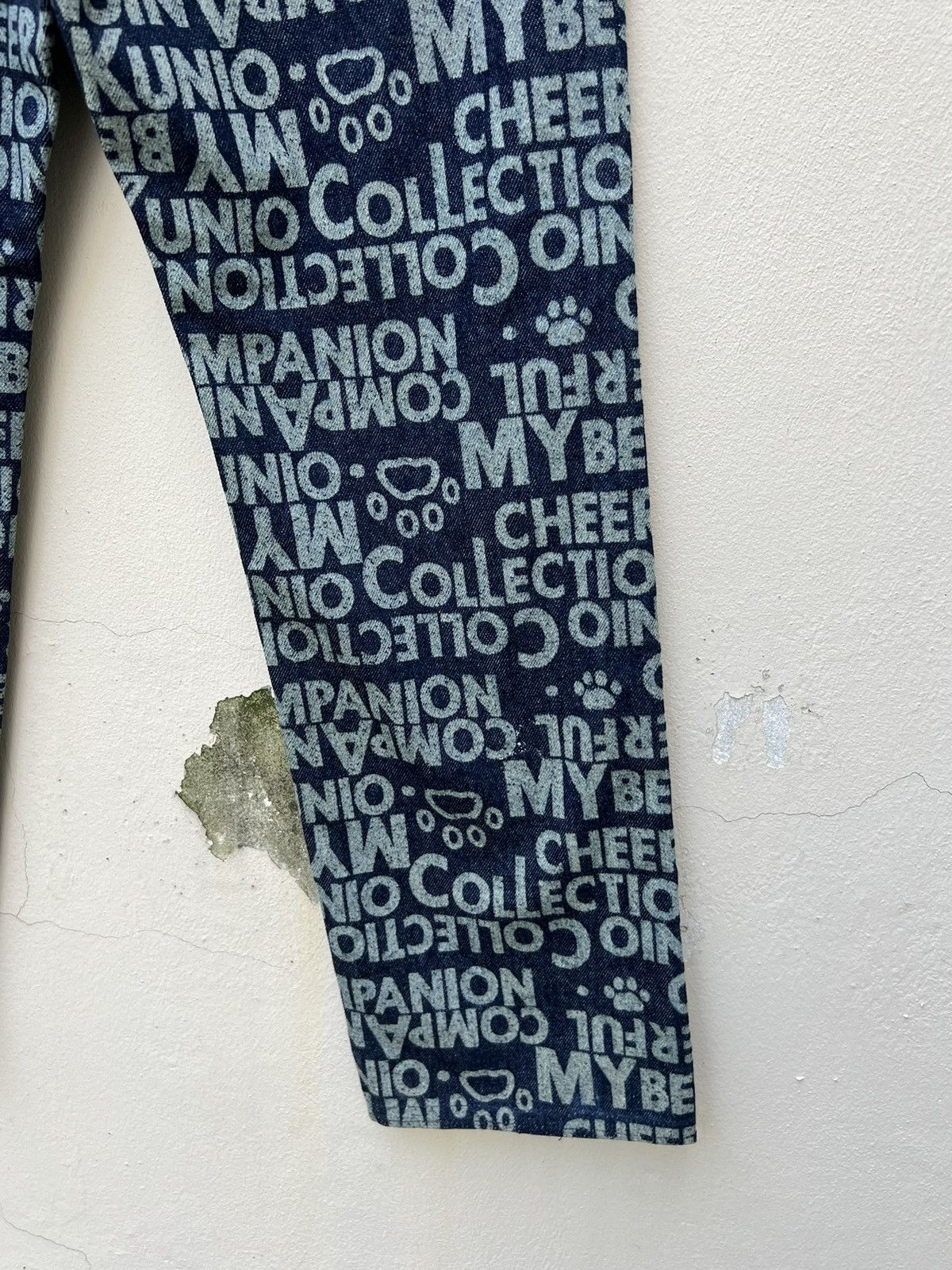 Vintage Vintage KUNIO COLLECTION Japan Dog Pow All Print Jeans Size US 29 - 18 Thumbnail