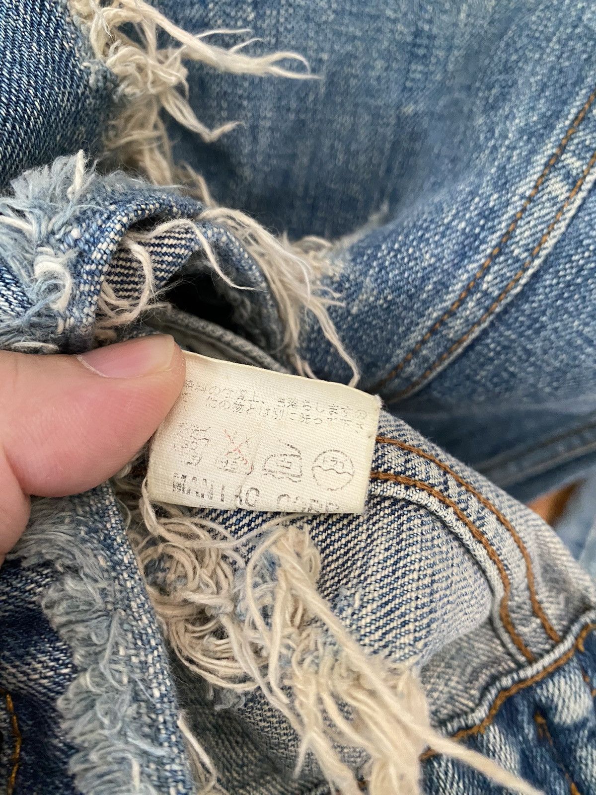 Le Grande Bleu (L.G.B.) VTG L.G.B Destroy denim Jacket Size US M / EU 48-50 / 2 - 19 Thumbnail