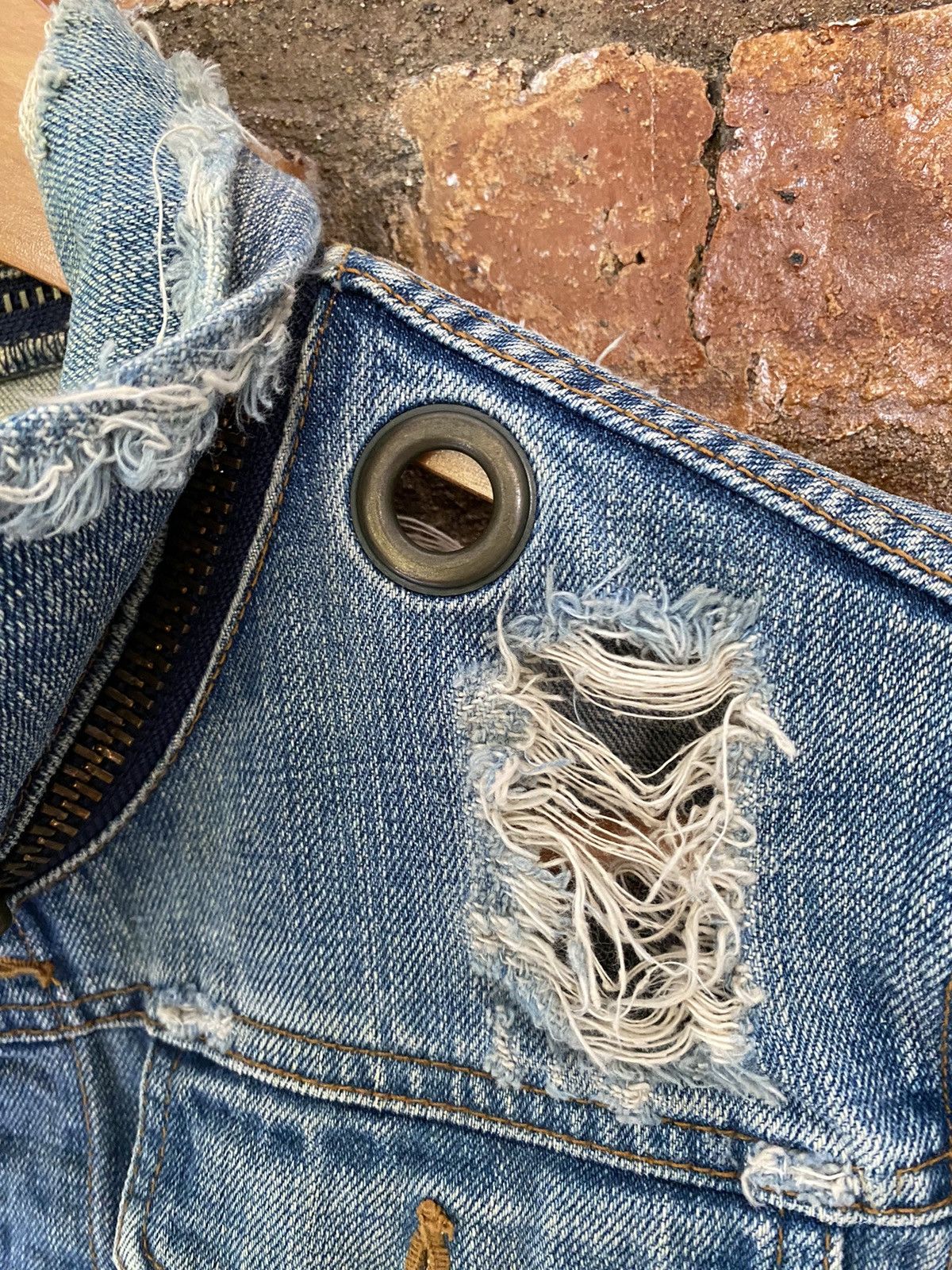 Le Grande Bleu (L.G.B.) VTG L.G.B Destroy denim Jacket Size US M / EU 48-50 / 2 - 10 Thumbnail