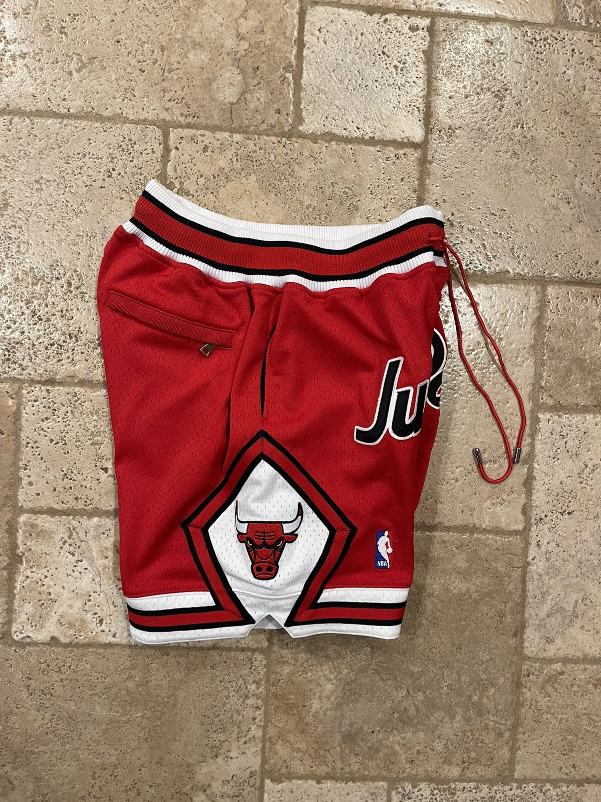 Just Don Just Don x Mitchell & Ness NBA Chicago Bulls OG Red Shorts Size US 32 / EU 48 - 11 Thumbnail