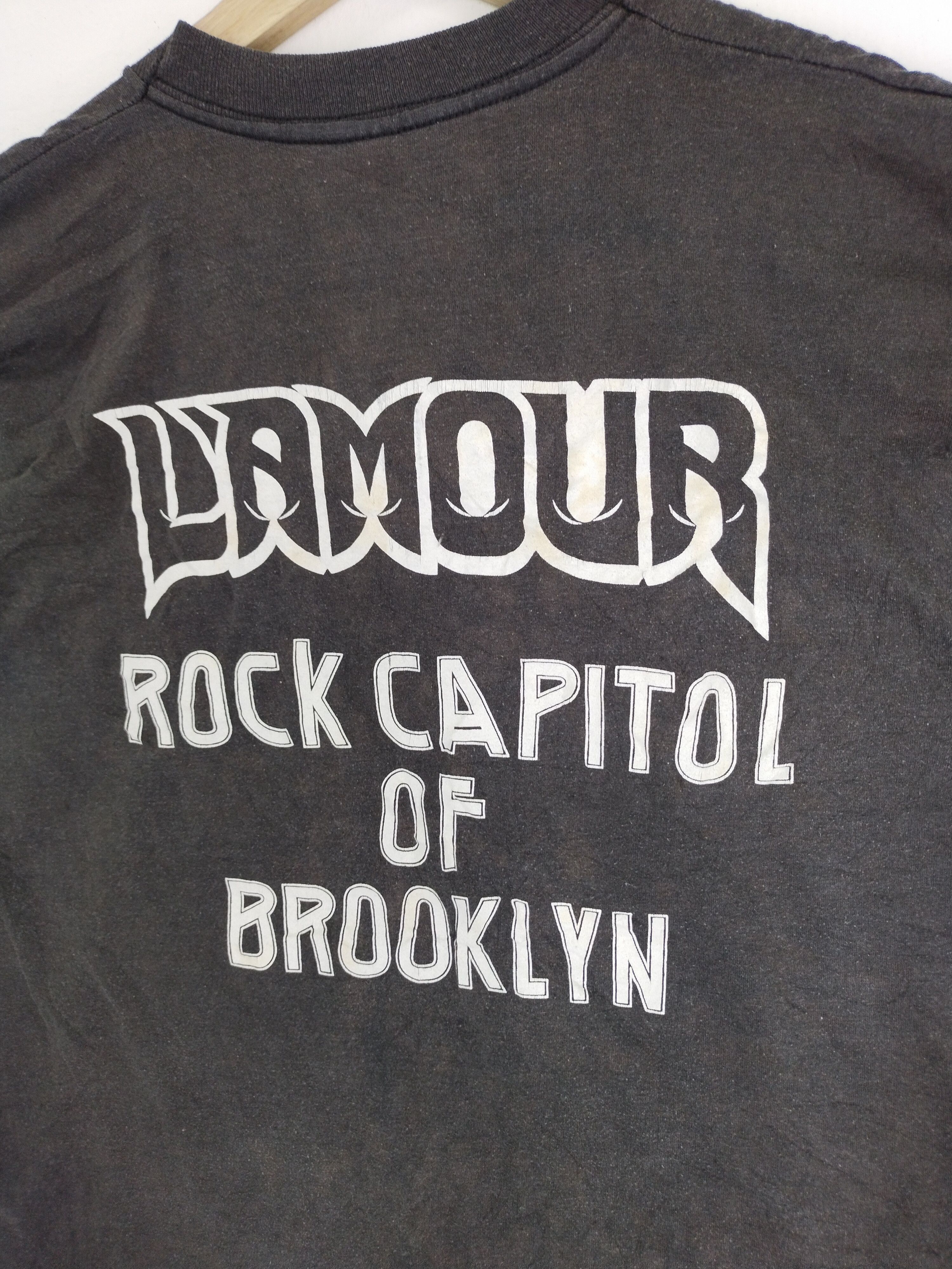 Vintage VINTAGE OFFICIAL L'AMOUR ROCK KAPITAL OF BROOKLYN Size US S / EU 44-46 / 1 - 3 Thumbnail