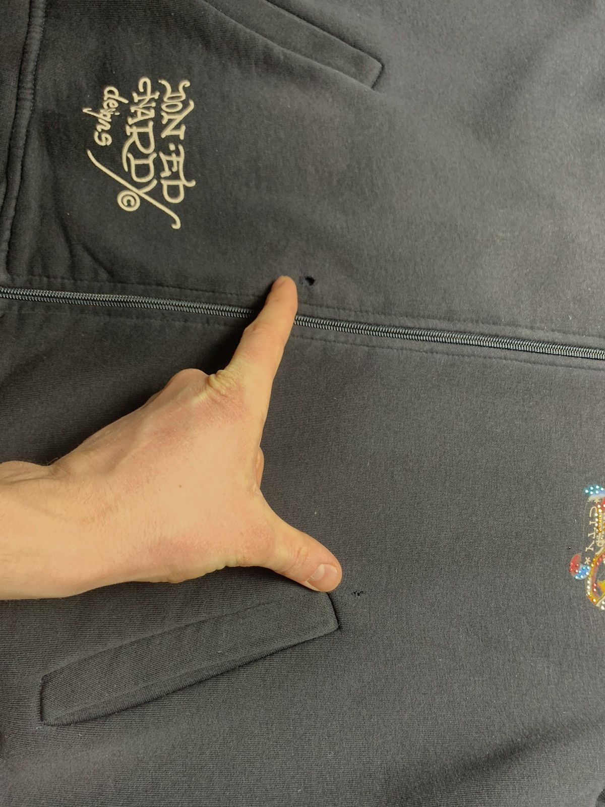 Ed Hardy × Vintage Vintage Hoodie Ed Hardy logo cross size S Size US S / EU 44-46 / 1 - 7 Thumbnail