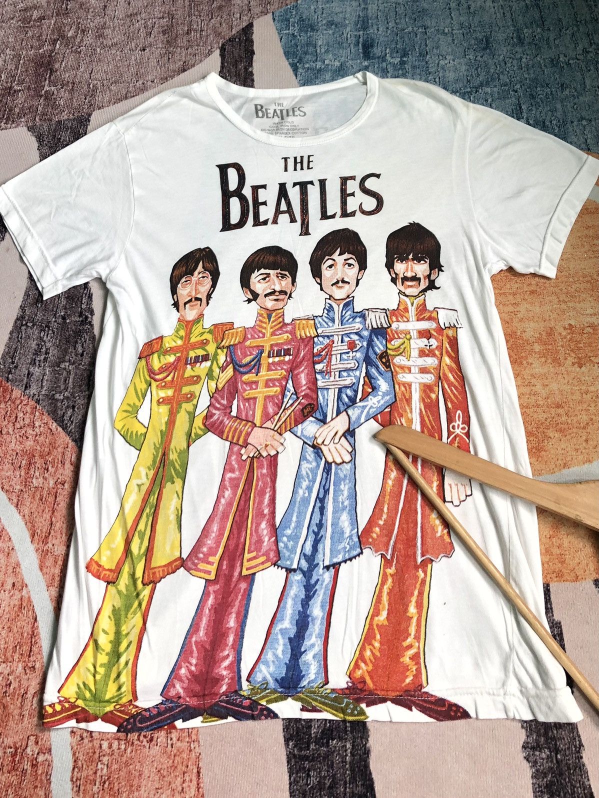 Band Tees THE BEATLES BIG PRINT PHOTO TEEE Size US M / EU 48-50 / 2 - 1 Thumbnail