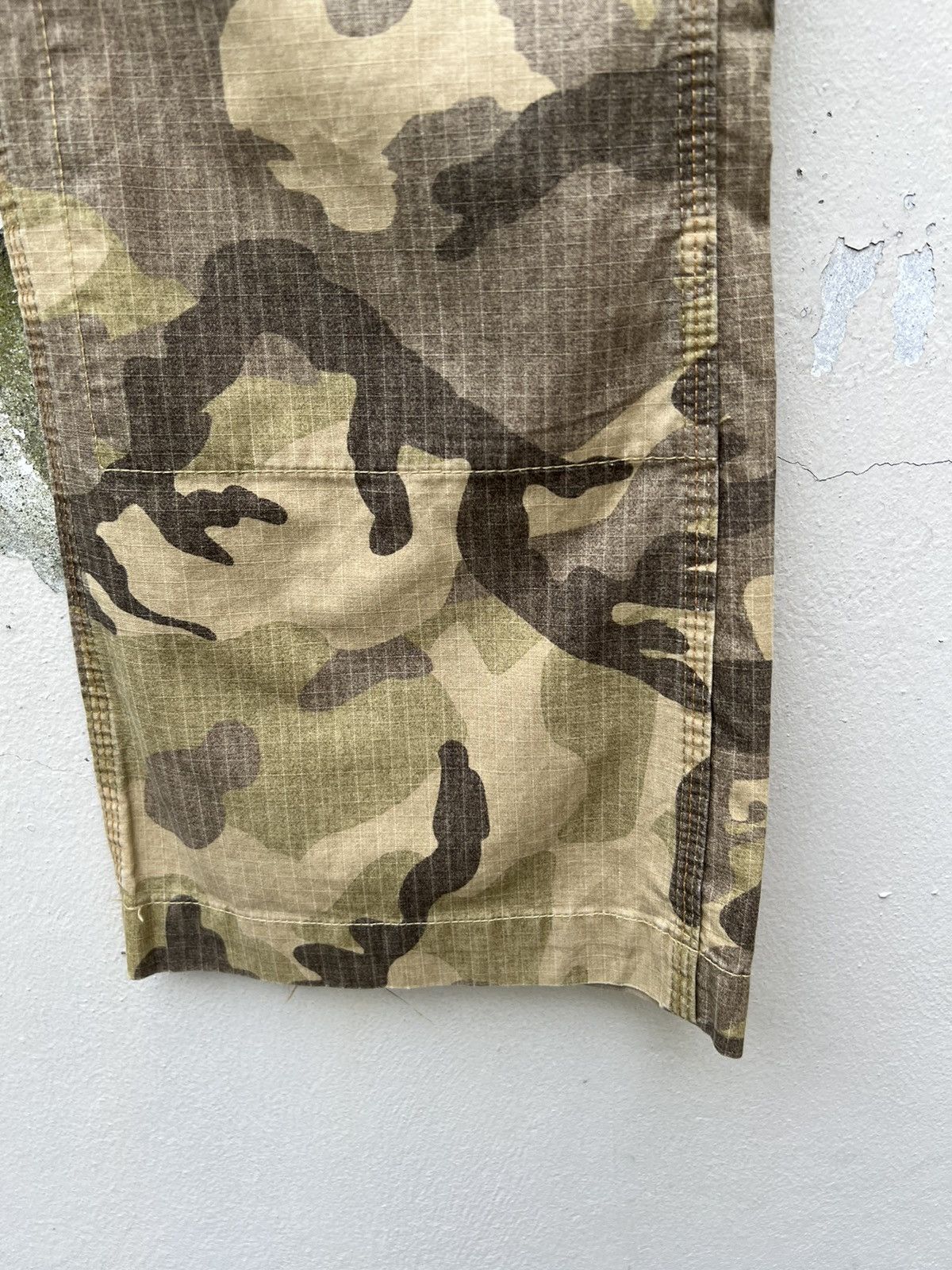 Designer Brand MEDICAL BRANCH Ripstop Camo Flare Trouser Pant Size US 28 / EU 44 - 14 Thumbnail