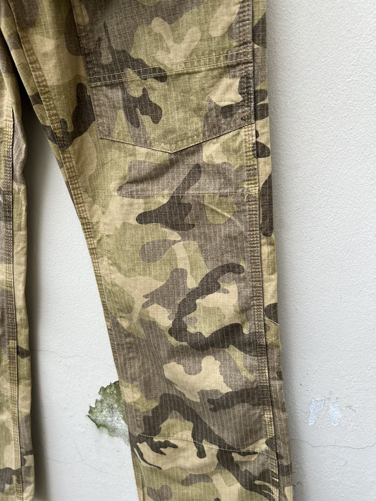 Designer Brand MEDICAL BRANCH Ripstop Camo Flare Trouser Pant Size US 28 / EU 44 - 13 Thumbnail