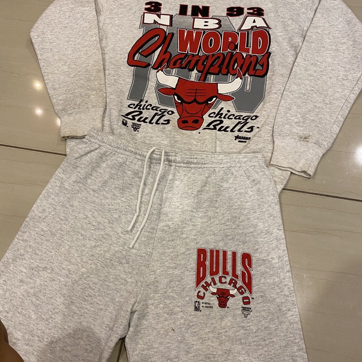 NBA × Vintage VINTAGE ONE SET 90’s‼️Chicago Bulls Sweatshirt & Sweatpant Size US L / EU 52-54 / 3 - 3 Thumbnail