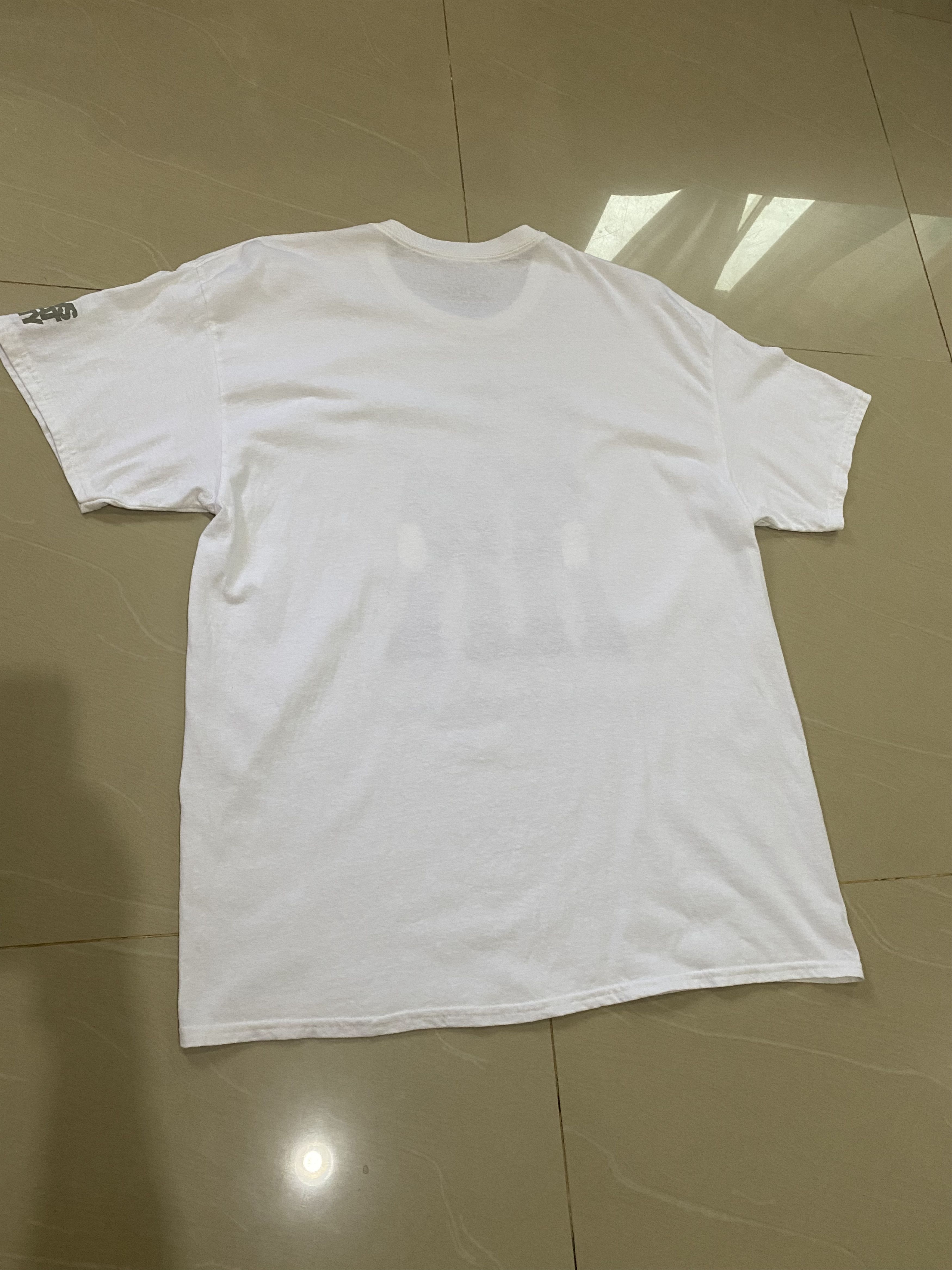 Kaws Kaws What Party Brooklyn Museum Tshirt Size US XL / EU 56 / 4 - 5 Thumbnail