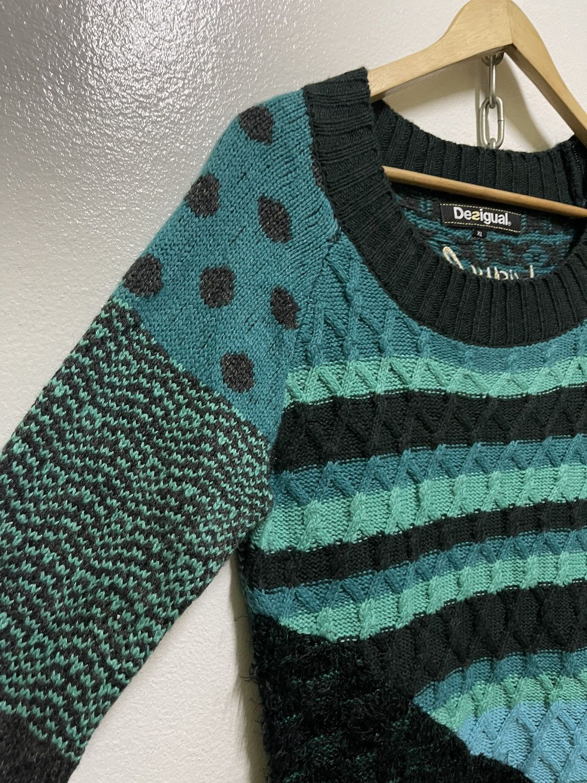 Desigual Desigual Knit Jumper Size XL / US 12-14 / IT 48-50 - 2 Thumbnail