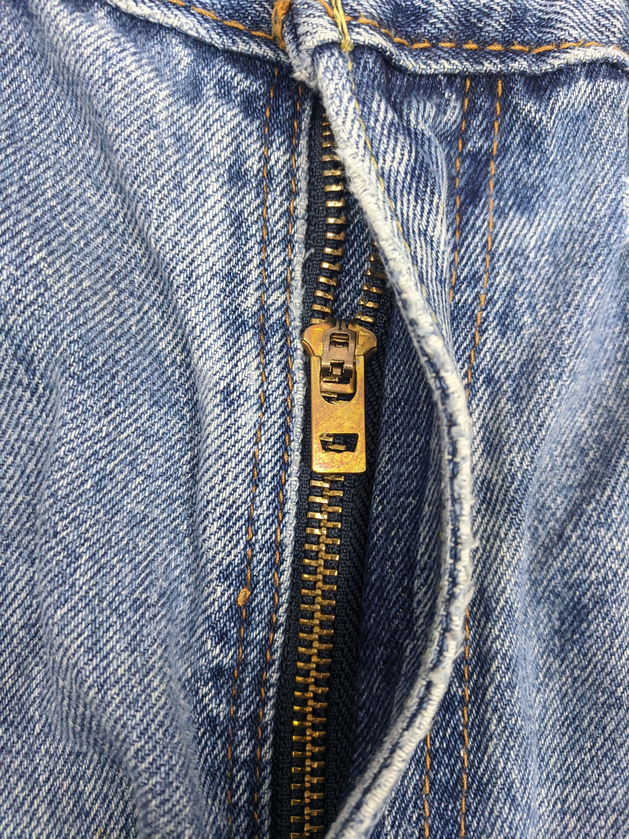 Levi's Vintage Levis 550 Jeans DP0653 Size US 34 / EU 50 - 10 Thumbnail