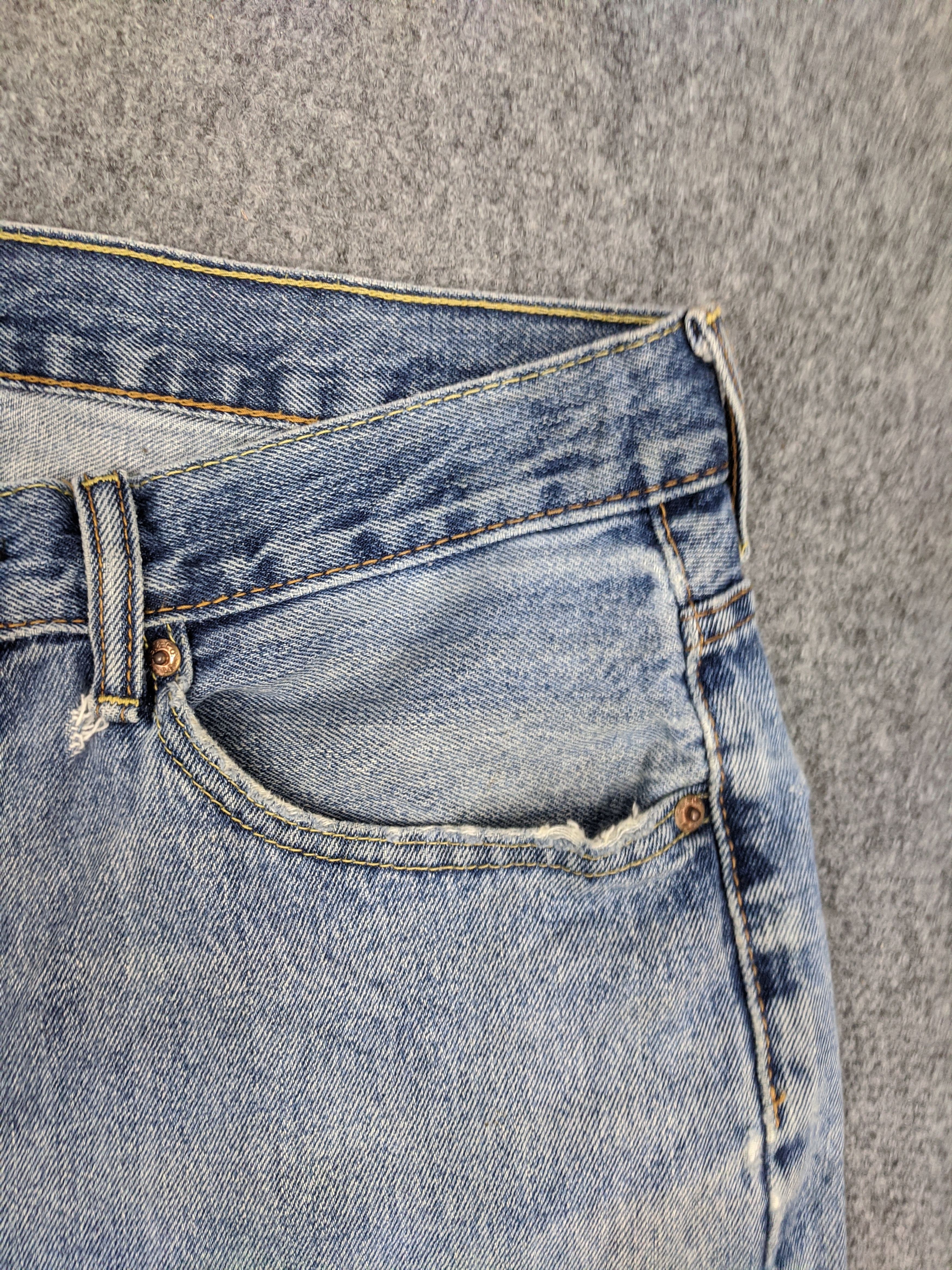 Levi's Vintage Levis 550 Jeans DP0653 Size US 34 / EU 50 - 7 Thumbnail