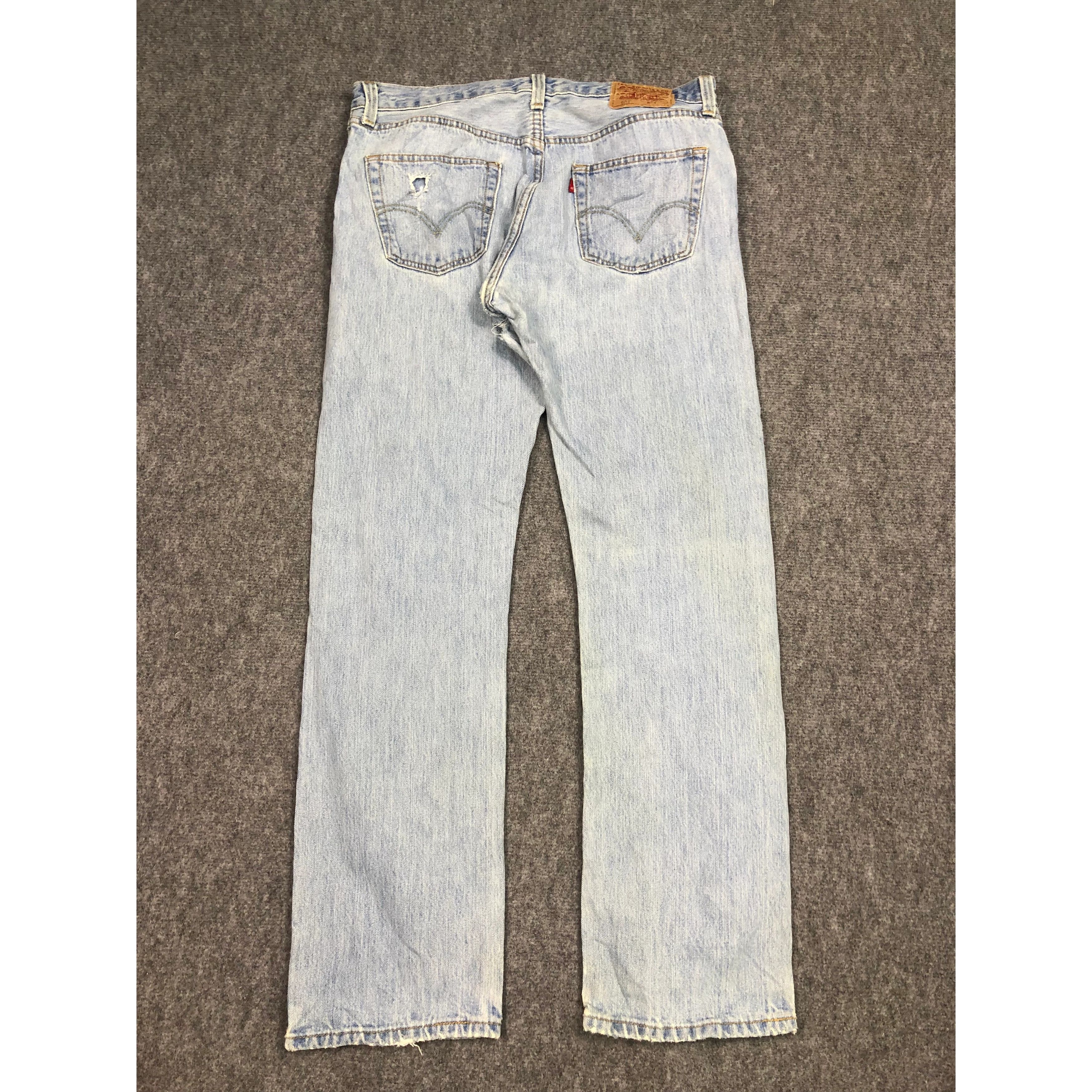 Levi's Vintage Levis 501 Faded Denim Pant DP0132 Size US 34 / EU 50 - 2 Thumbnail