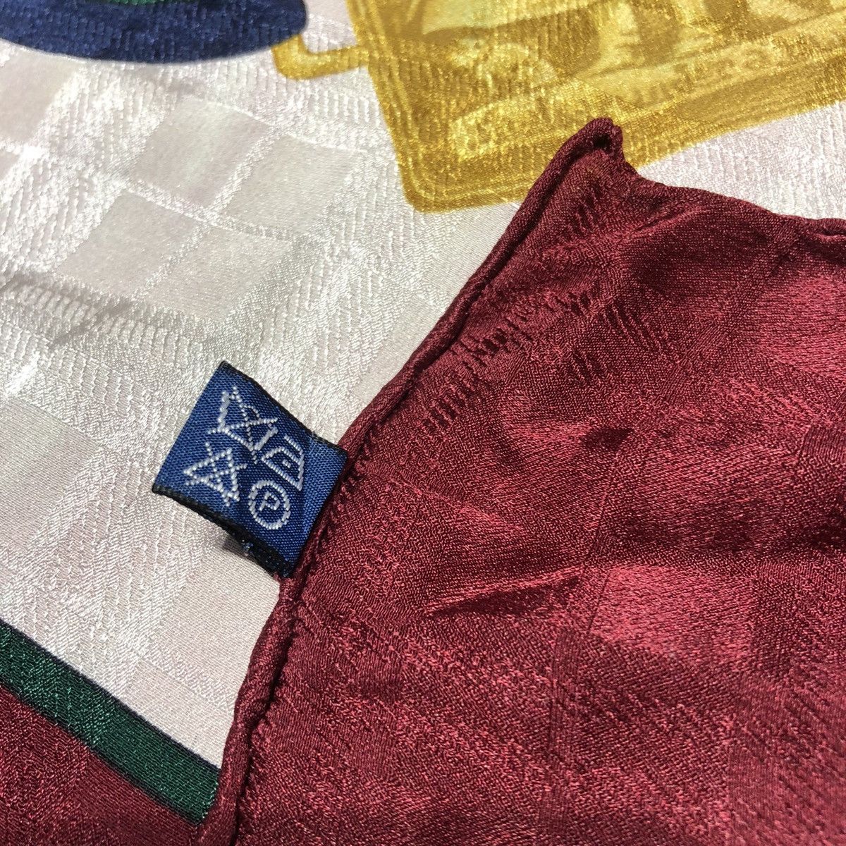 Burberry Vintage Burberry Silk scarf Size ONE SIZE - 4 Thumbnail