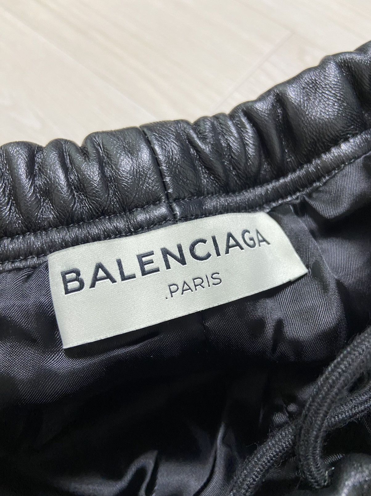Balenciaga 38 Balenciaga 2016 leather jogger sweatpants Size US 29 - 11 Thumbnail