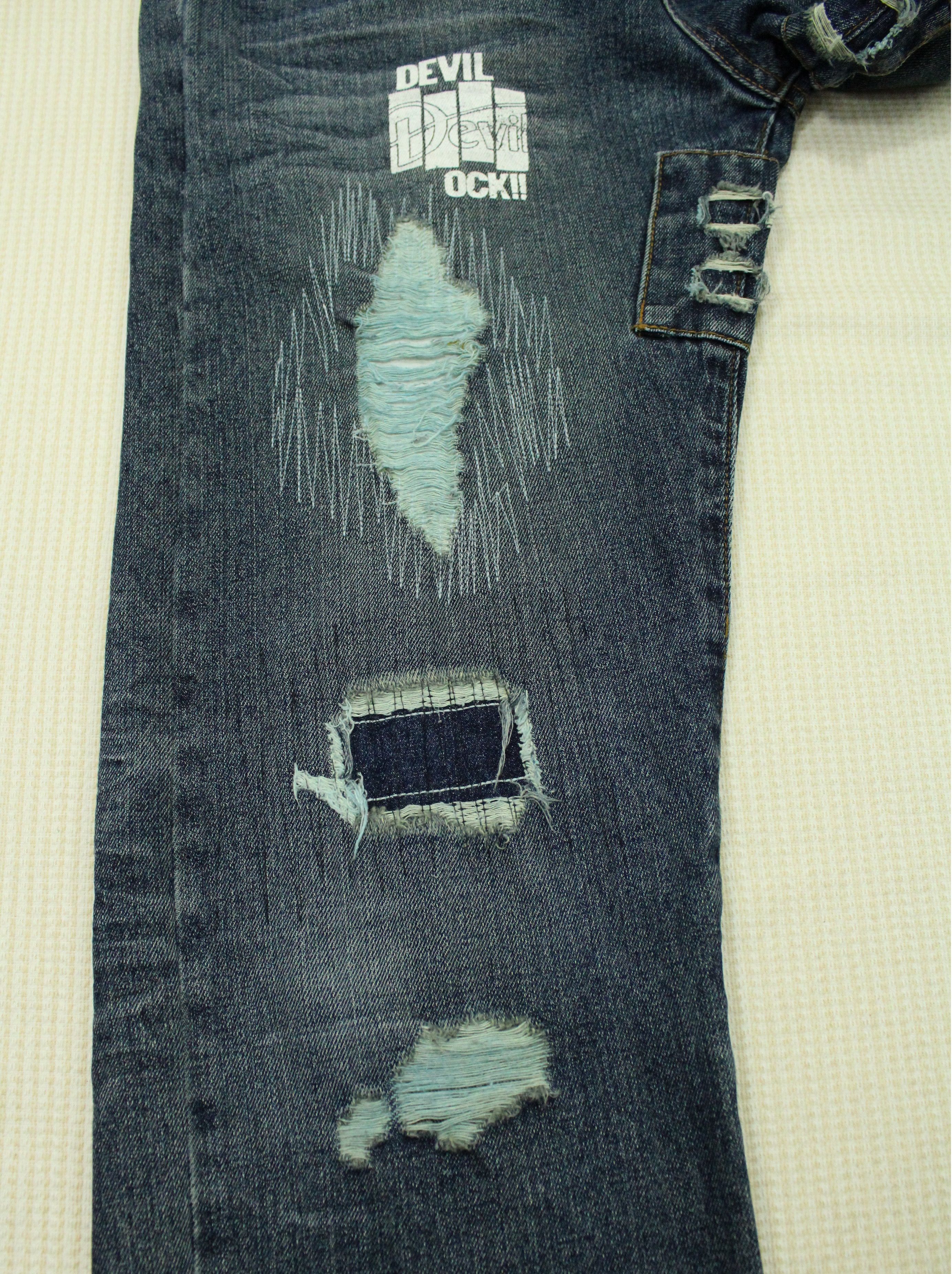 Japanese Brand DEVILOCK Denim Jeans Distressed Style Pants Jesus Button Size US 32 / EU 48 - 4 Thumbnail