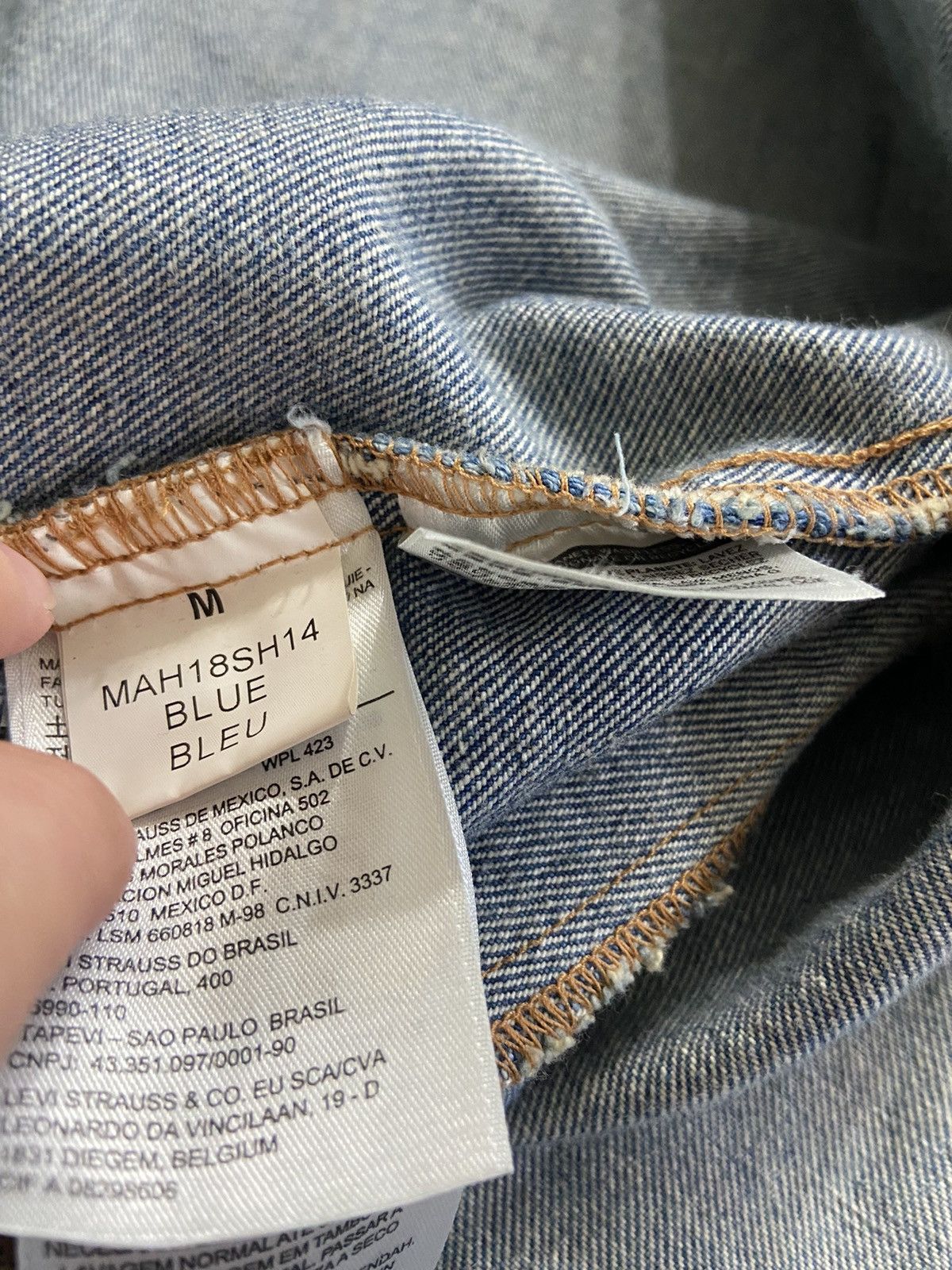 Vetements M Vetements Levis Oversized two Pocket denim shirt jacket Size US M / EU 48-50 / 2 - 4 Thumbnail