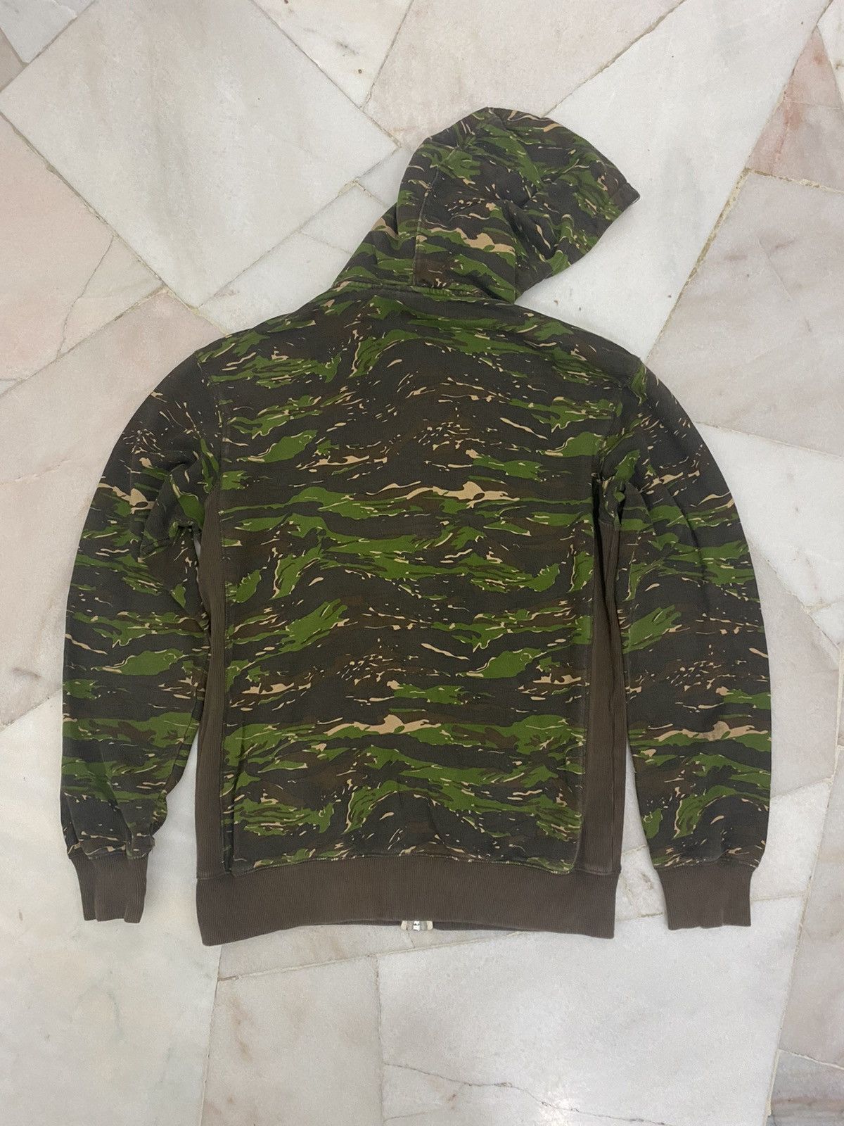 Element × Japanese Brand Element Hoodies Tiger Stripes Camouflage Size US L / EU 52-54 / 3 - 13 Thumbnail