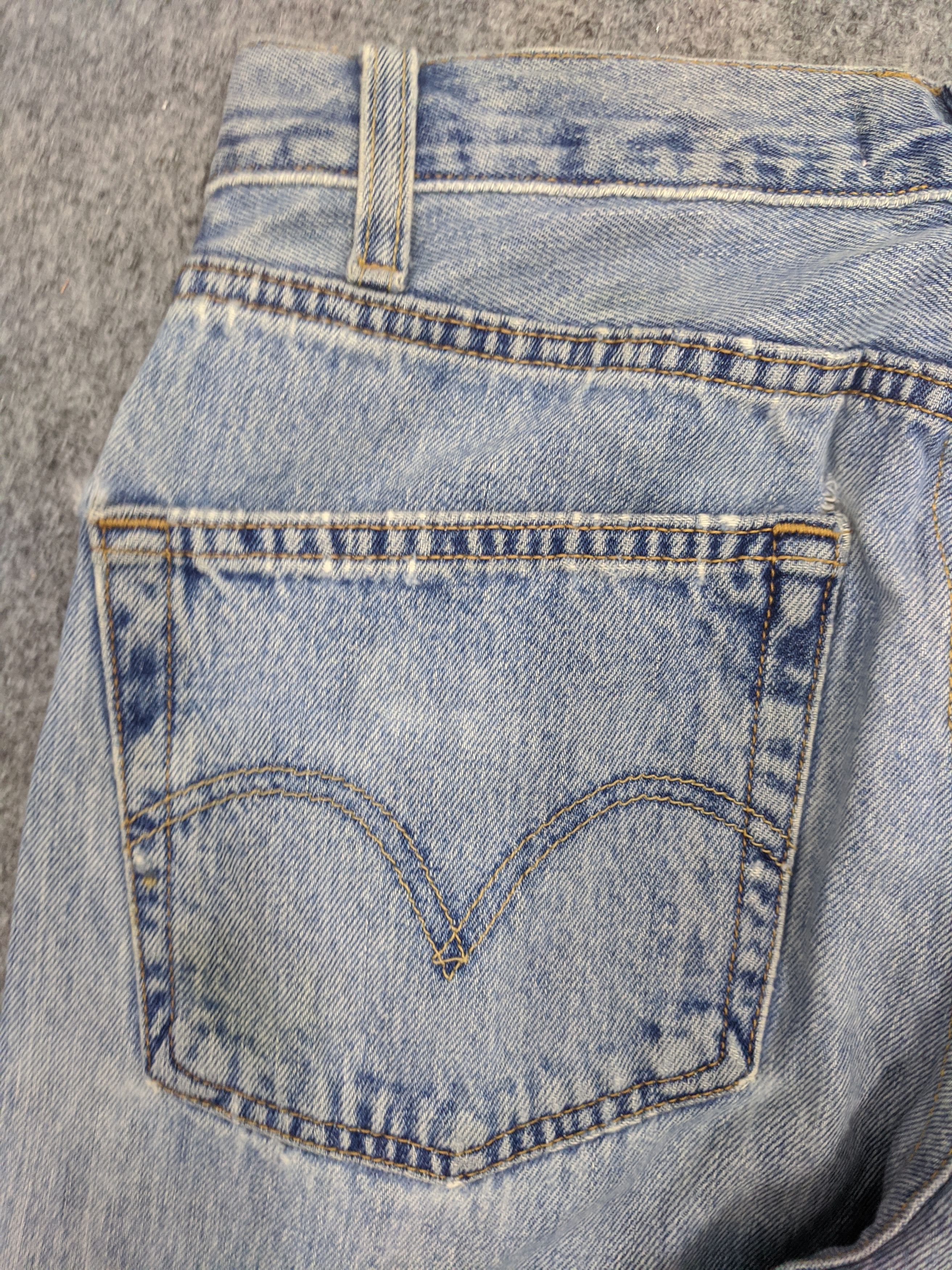 Levi's Vintage Distressed Levis Light Wash Jeans DP1012 Size US 29 - 17 Thumbnail