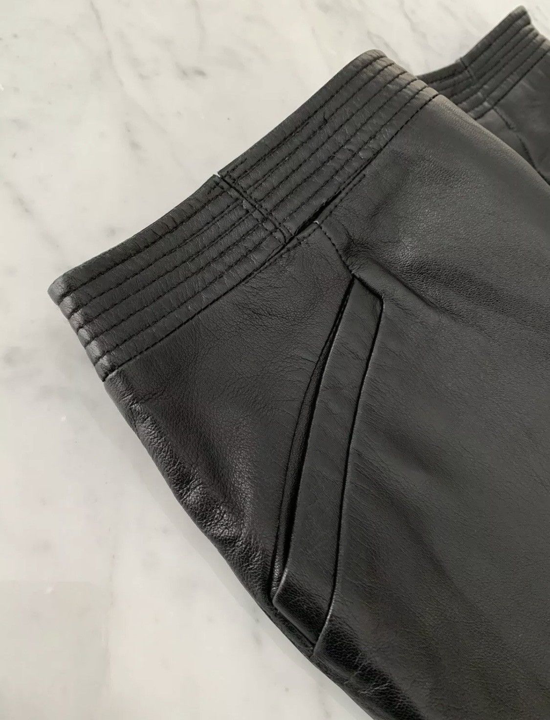 Versace Jeans Couture VERSACE BLACK LEATHER SKIRT Size 26" / US 2 / IT 38 - 2 Thumbnail