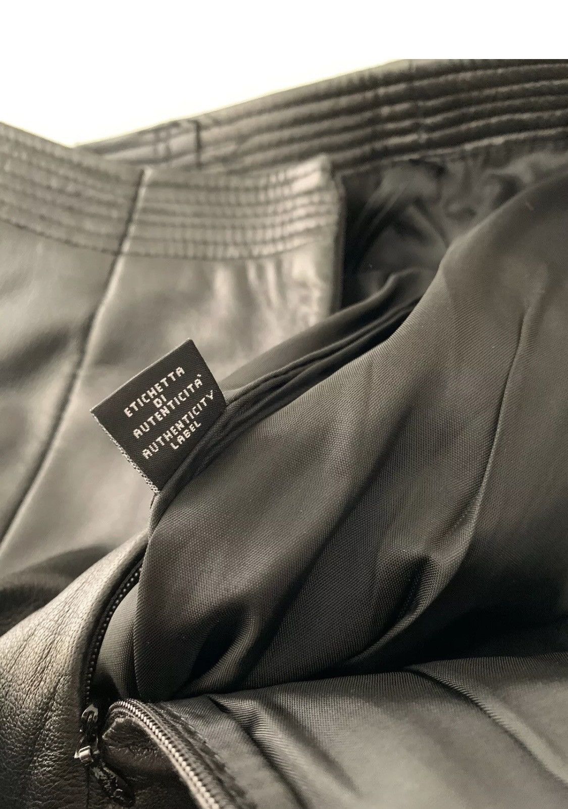 Versace Jeans Couture VERSACE BLACK LEATHER SKIRT Size 26" / US 2 / IT 38 - 6 Thumbnail