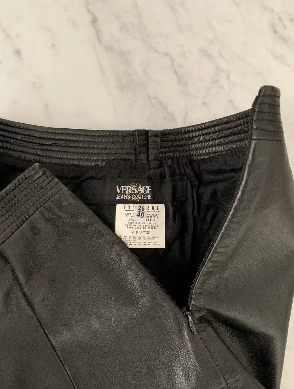 Versace Jeans Couture VERSACE BLACK LEATHER SKIRT Size 26" / US 2 / IT 38 - 4 Thumbnail