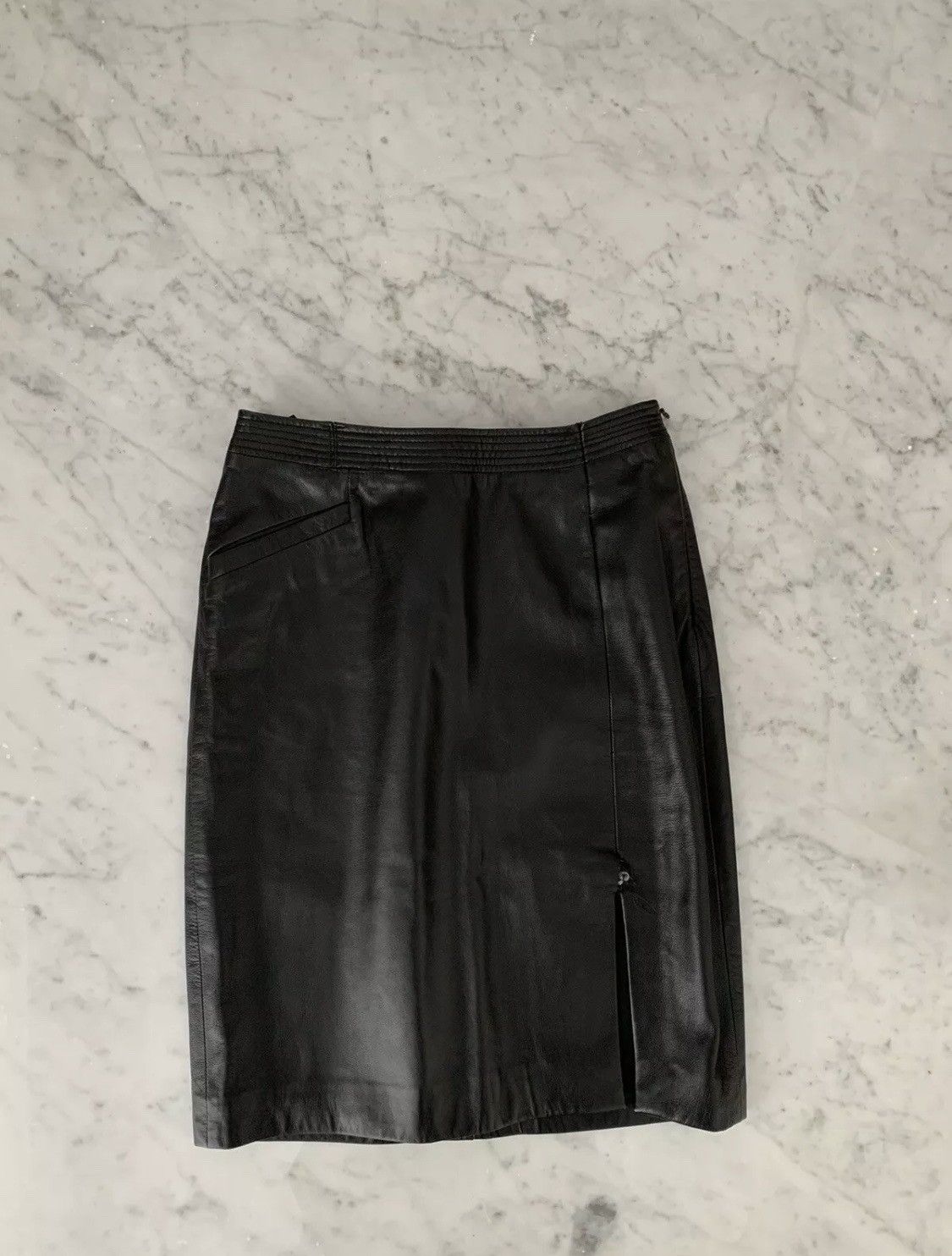 Versace Jeans Couture VERSACE BLACK LEATHER SKIRT Size 26" / US 2 / IT 38 - 1 Thumbnail