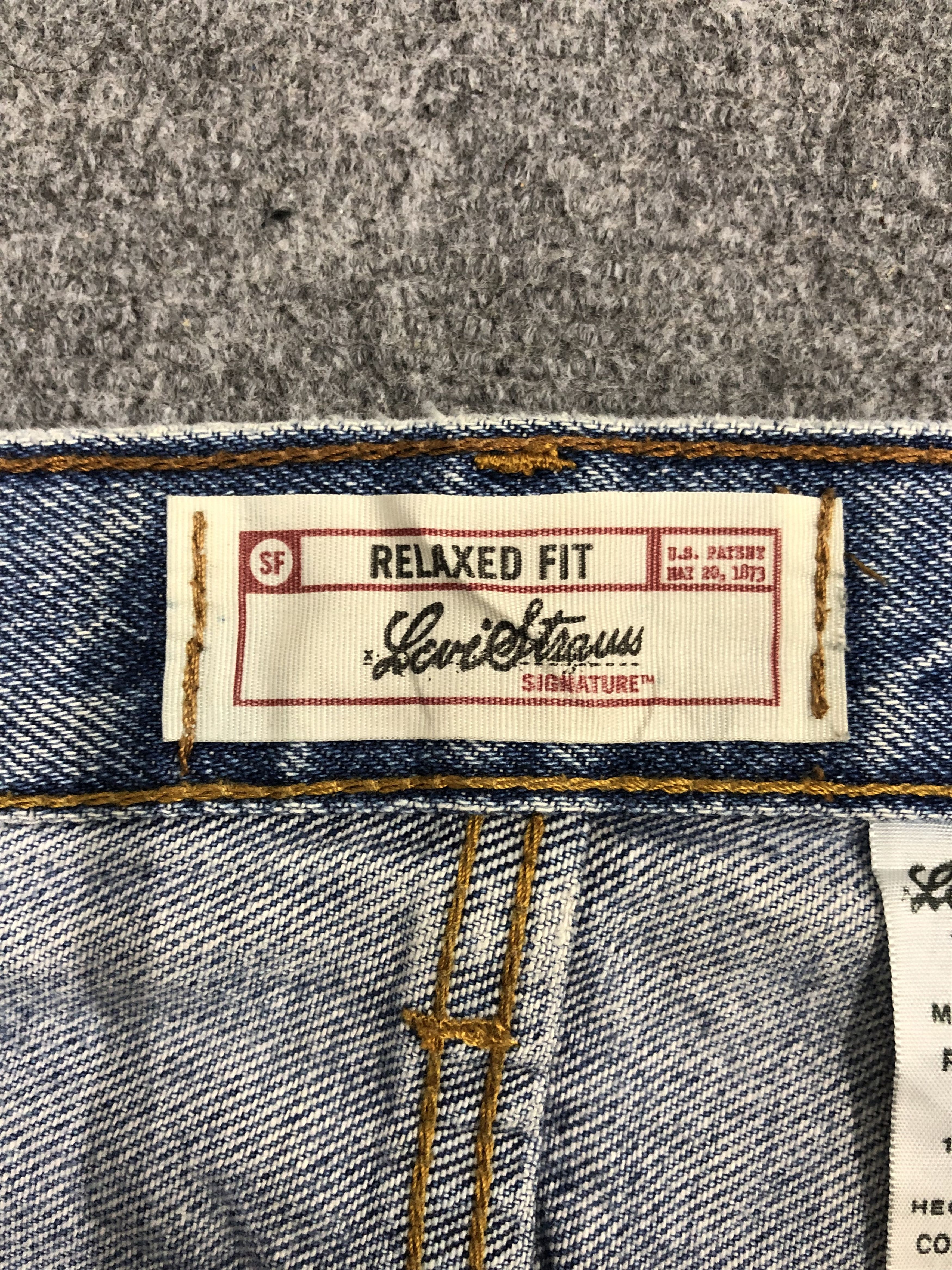 Levi's × Vintage Vintage Levis Signature Faded Blue Jeans DP1090 Size US 38 / EU 54 - 7 Thumbnail