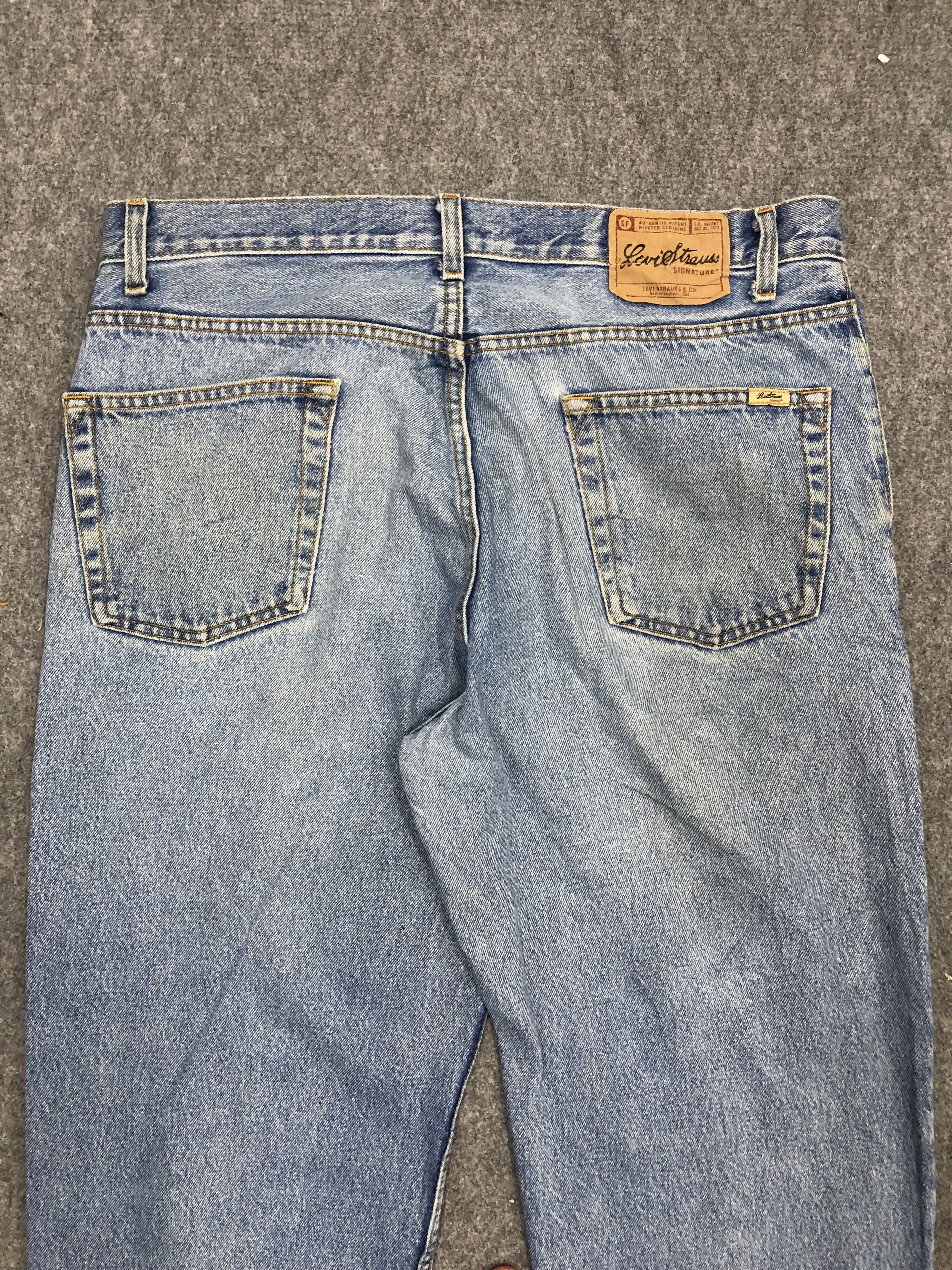 Levi's × Vintage Vintage Levis Signature Faded Blue Jeans DP1090 Size US 38 / EU 54 - 4 Thumbnail