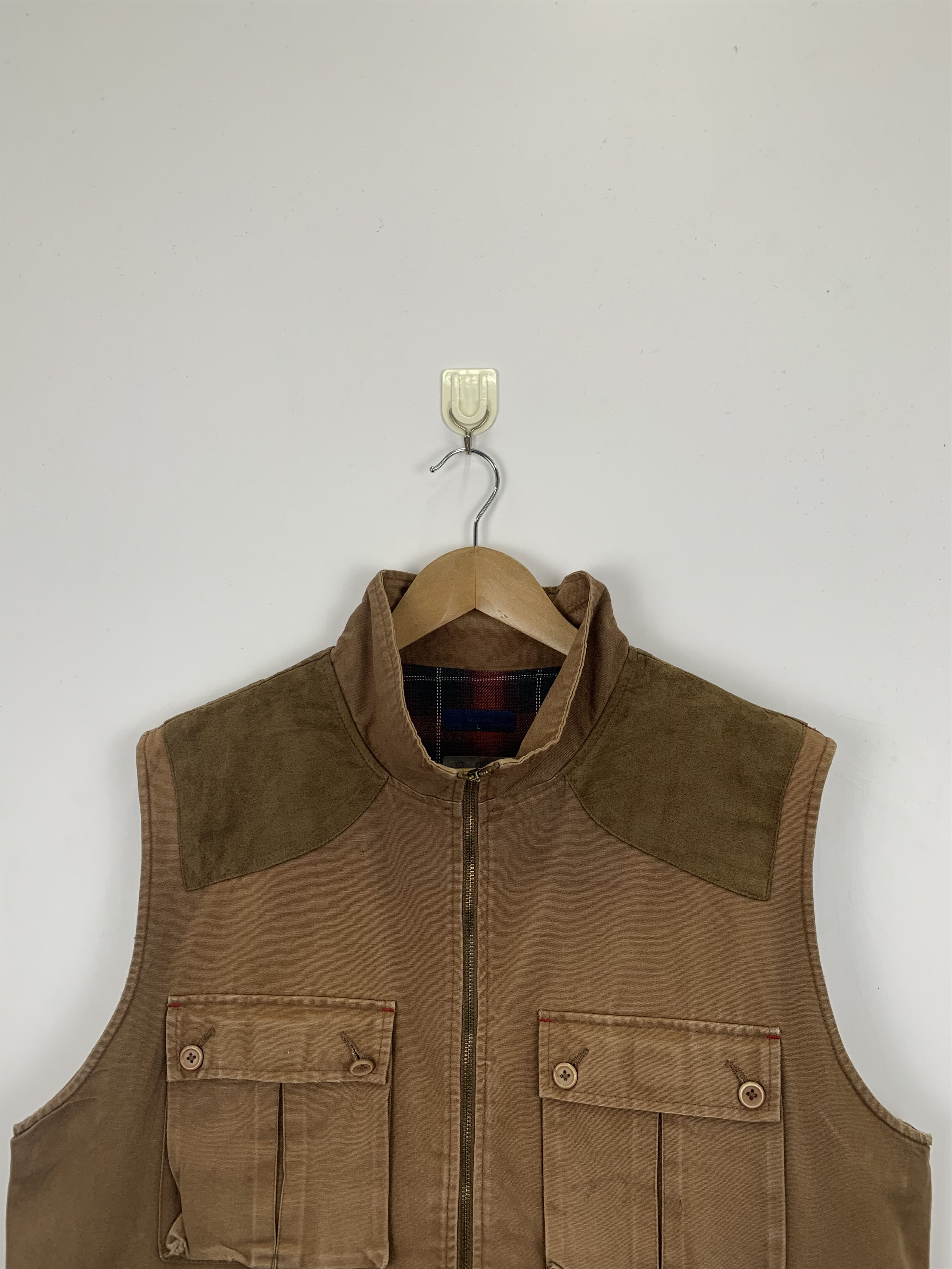 Japanese Brand × Vintage Vintage Japanese Brand Velvet Multi Pocket Vest Size US L / EU 52-54 / 3 - 2 Thumbnail