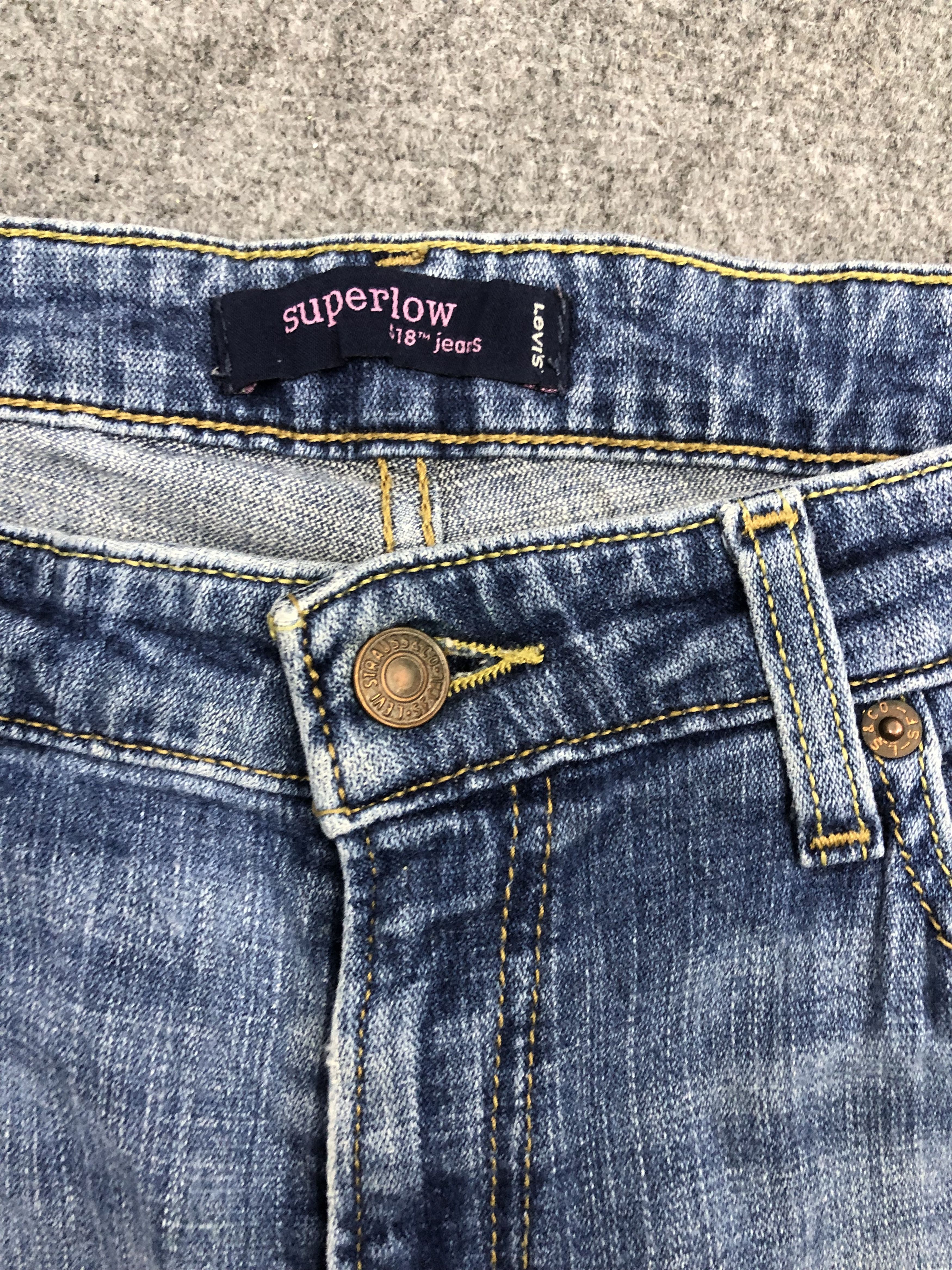 Levi's Vintage Levis 518 Flared Bootcut Women Jeans DP1186 Size US 34 / EU 50 - 9 Thumbnail