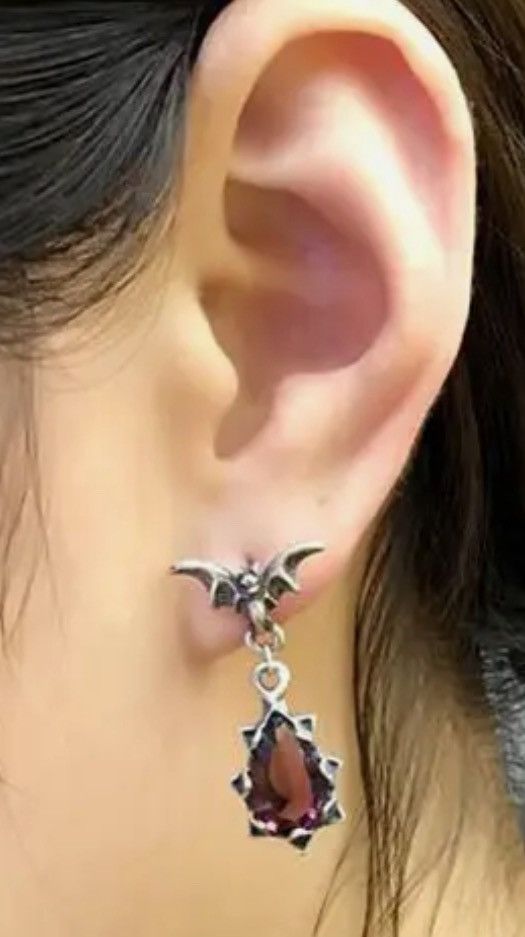 Jewelry × Vintage Vampire Bat Earrings Size ONE SIZE - 4 Thumbnail