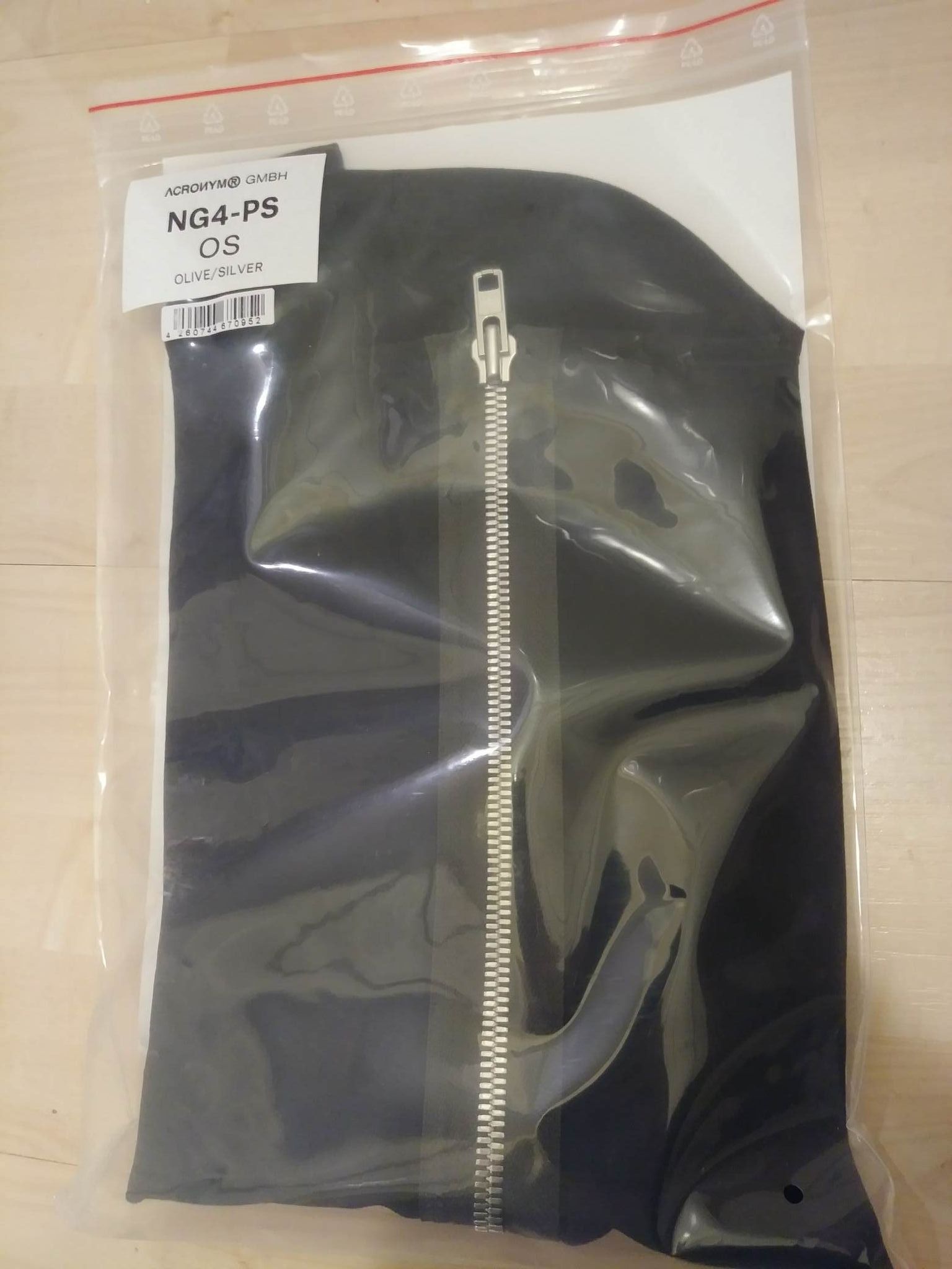 Acronym Acronym NG4-PS Gaiter Olive/Silver Size ONE SIZE - 3 Thumbnail