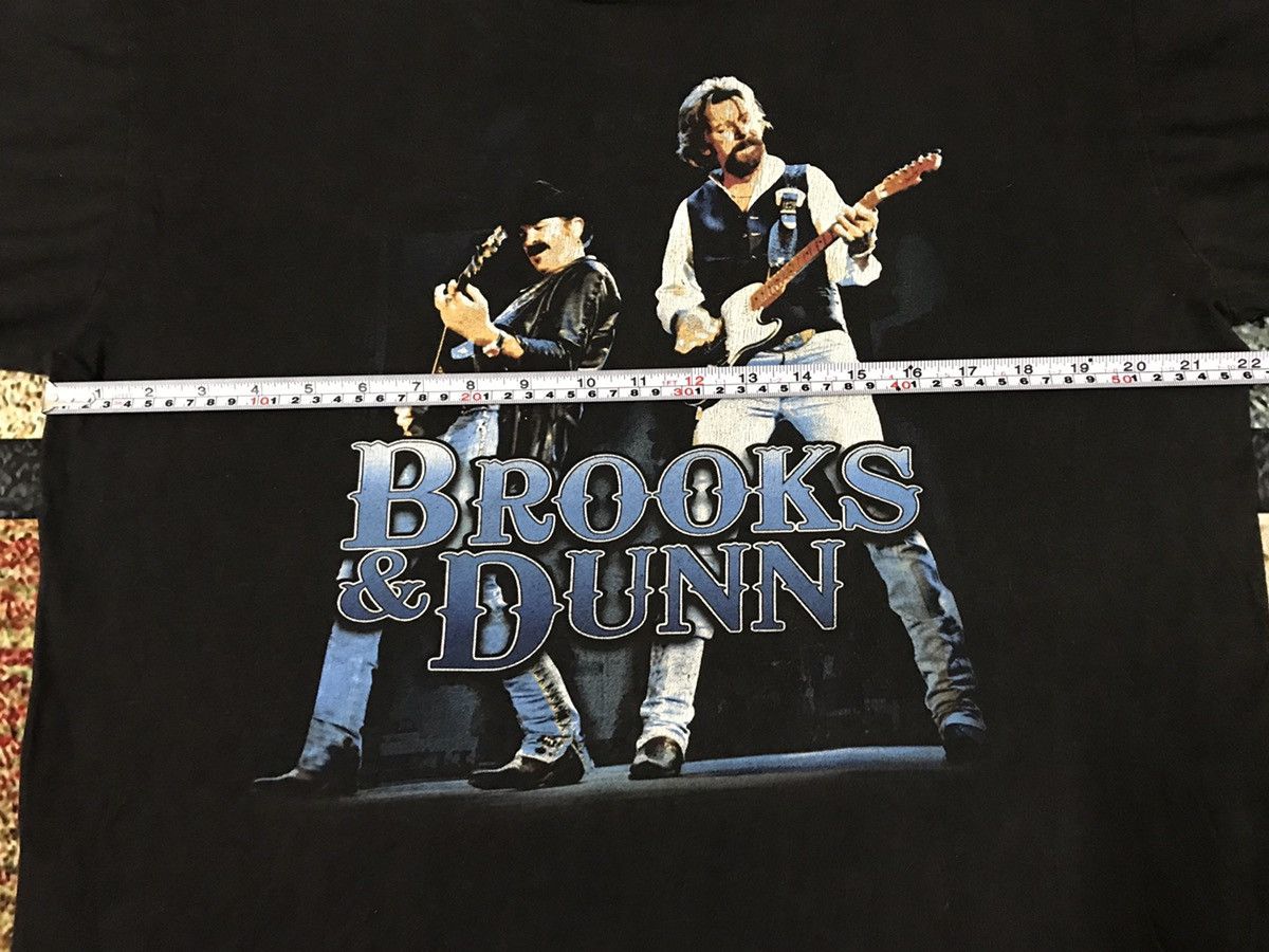 Band Tees × Vintage Brooks and Dunn Australia Tour 2009 Country Genre Artist Size US L / EU 52-54 / 3 - 8 Thumbnail