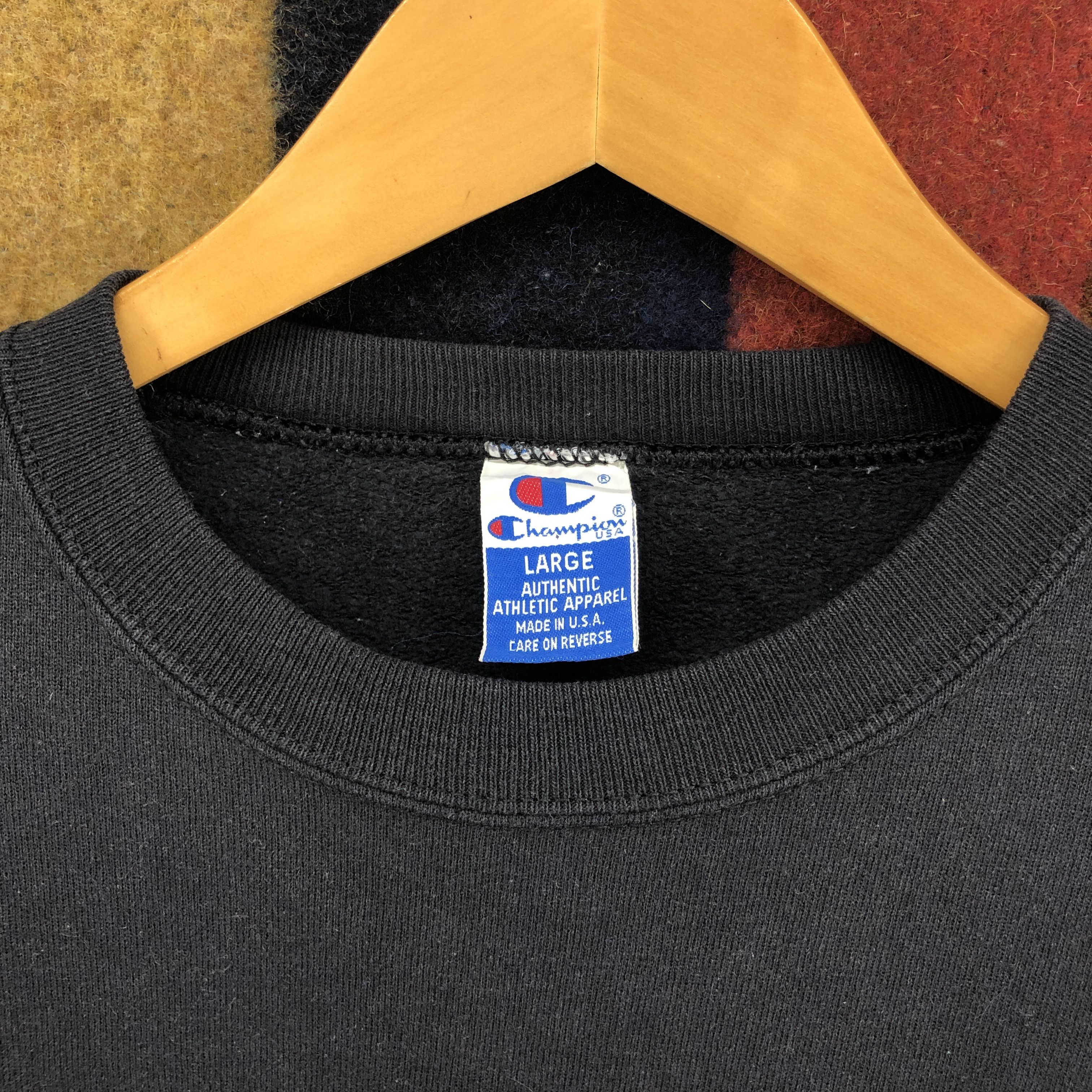 Champion 90s Vintage CHAMPION Crew Neck Sweatshirt #0257/L Size US L / EU 52-54 / 3 - 4 Thumbnail