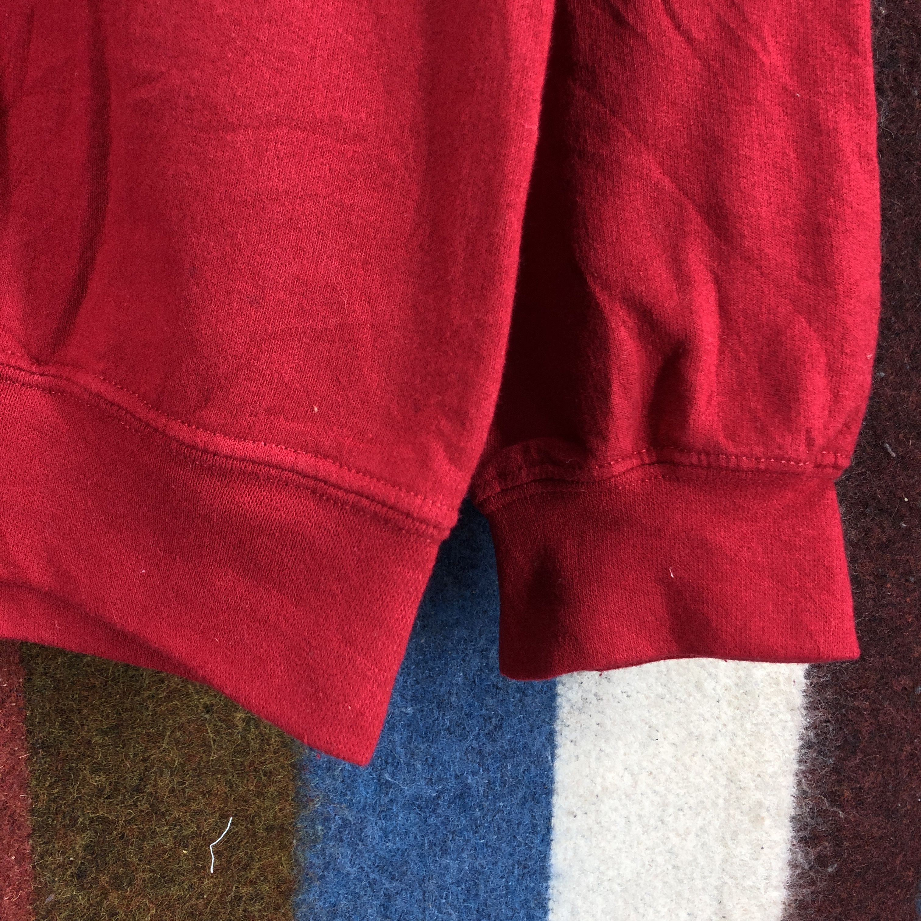 Gildan Y2K Vintage YOKOTA STRIDER FROSTBITE Sweatshirt #2750-99 Size US L / EU 52-54 / 3 - 7 Thumbnail