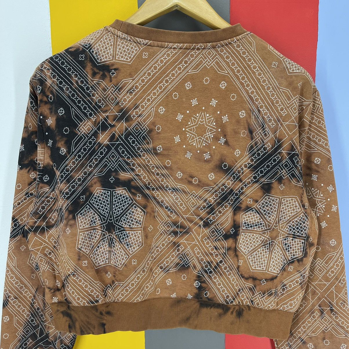 H&M DIVIDED H&M Custom Crop Sweatshirt Acid Wash #1275/AS Size S / US 4 / IT 40 - 8 Thumbnail