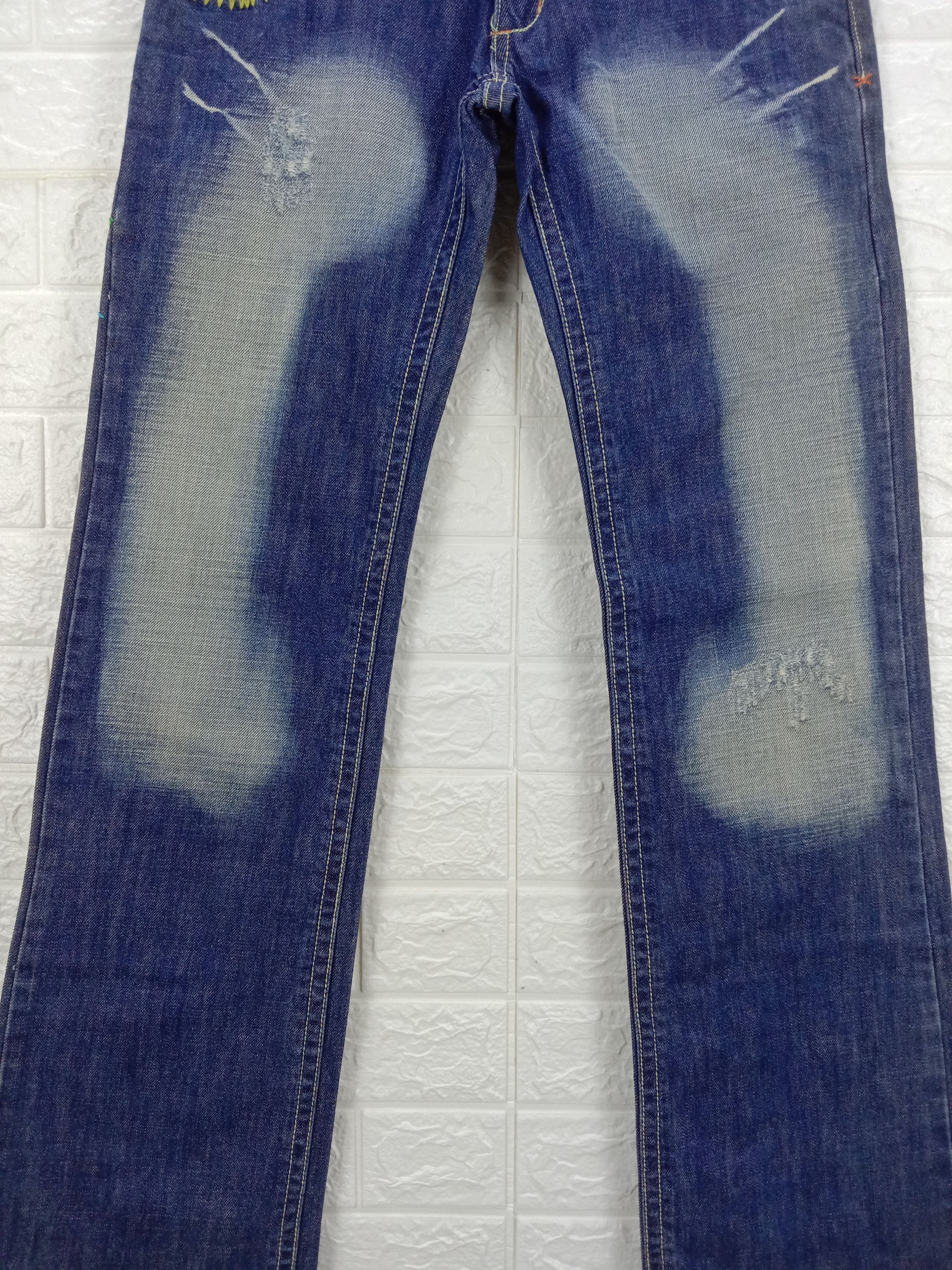 Japanese Brand Vintage Embroidered Jeans Japanese Art Denim Size 27" / US 4 / IT 40 - 7 Thumbnail
