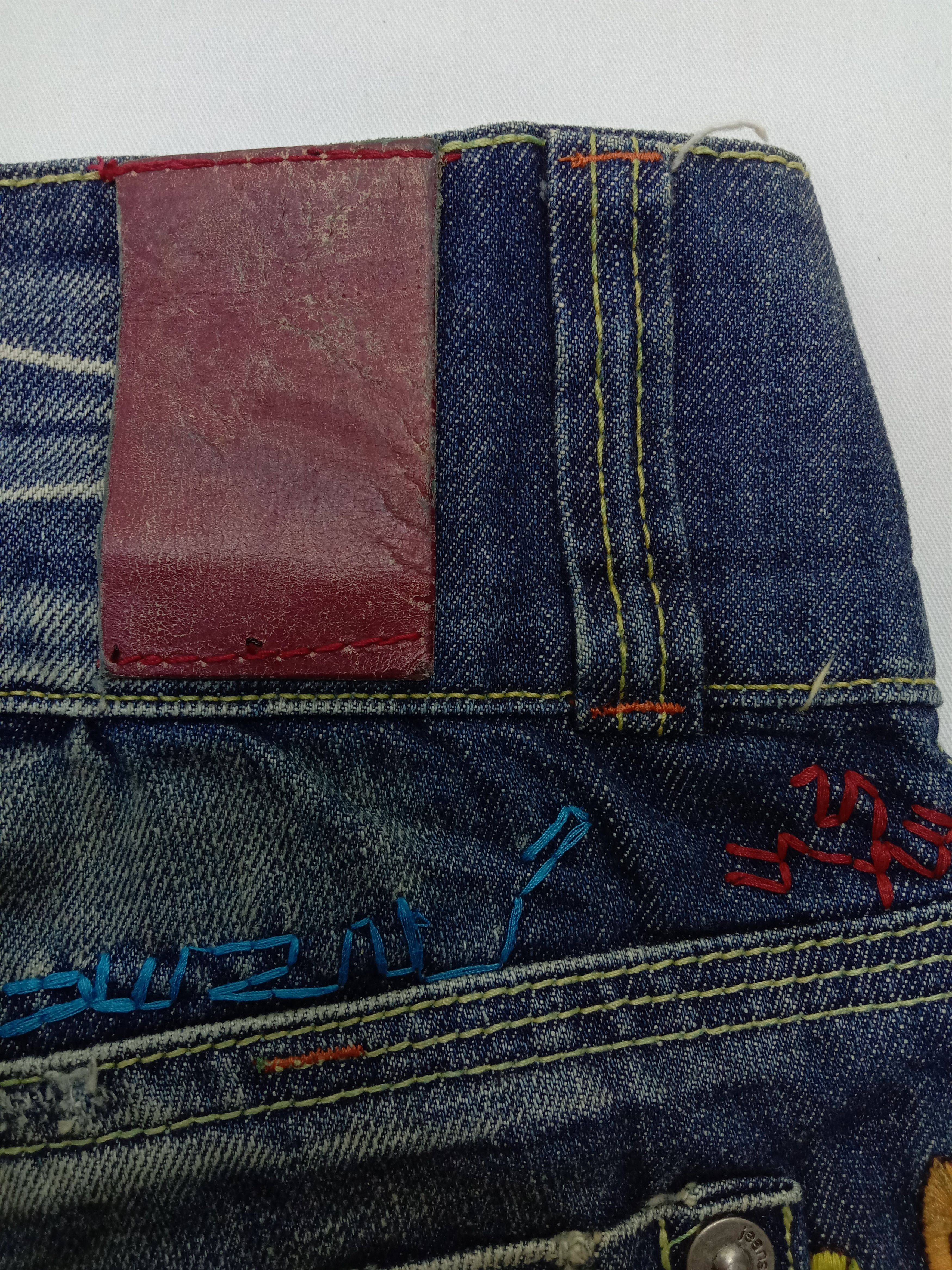 Japanese Brand Vintage Embroidered Jeans Japanese Art Denim Size 27" / US 4 / IT 40 - 14 Thumbnail