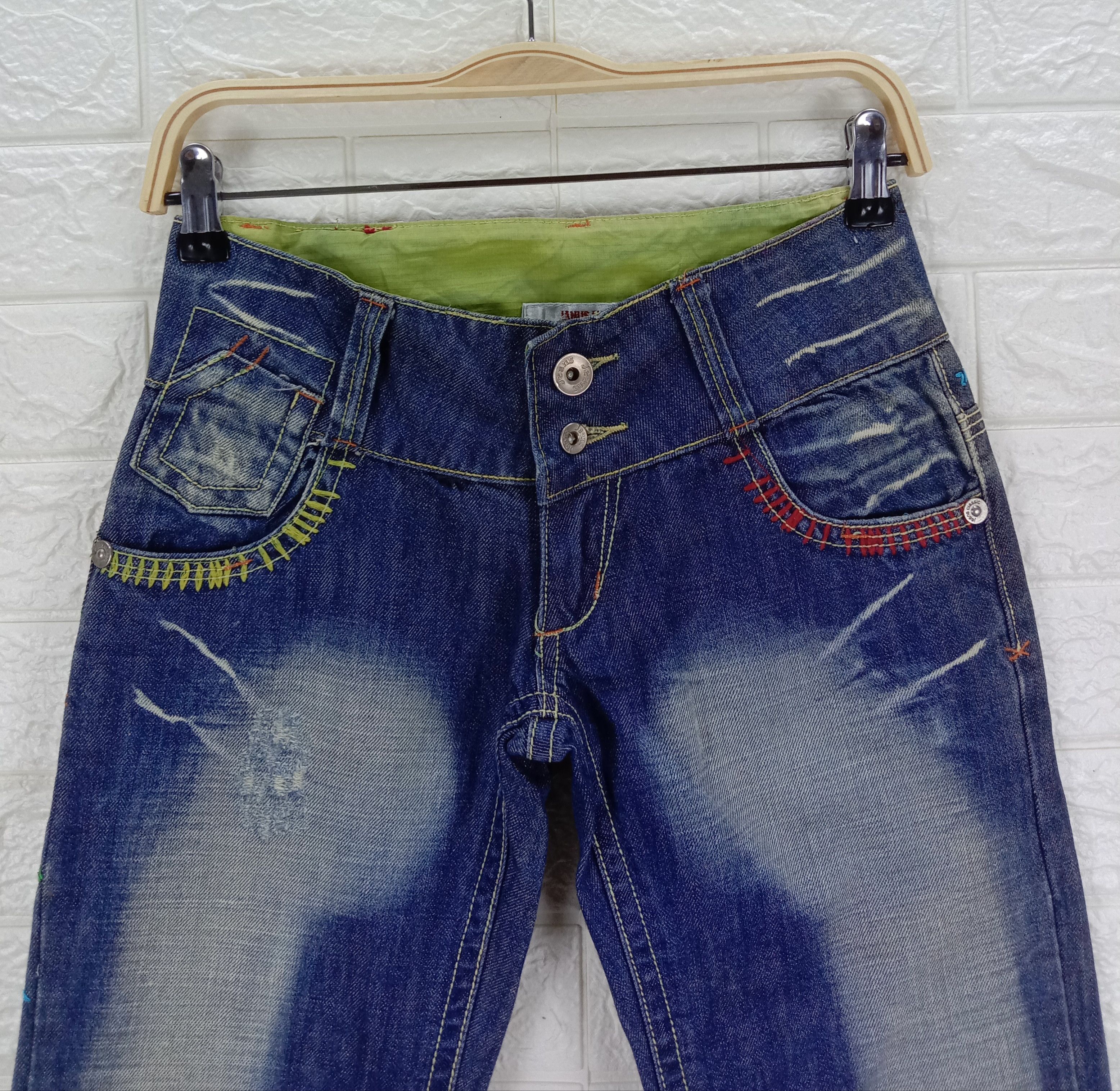 Japanese Brand Vintage Embroidered Jeans Japanese Art Denim Size 27" / US 4 / IT 40 - 6 Thumbnail