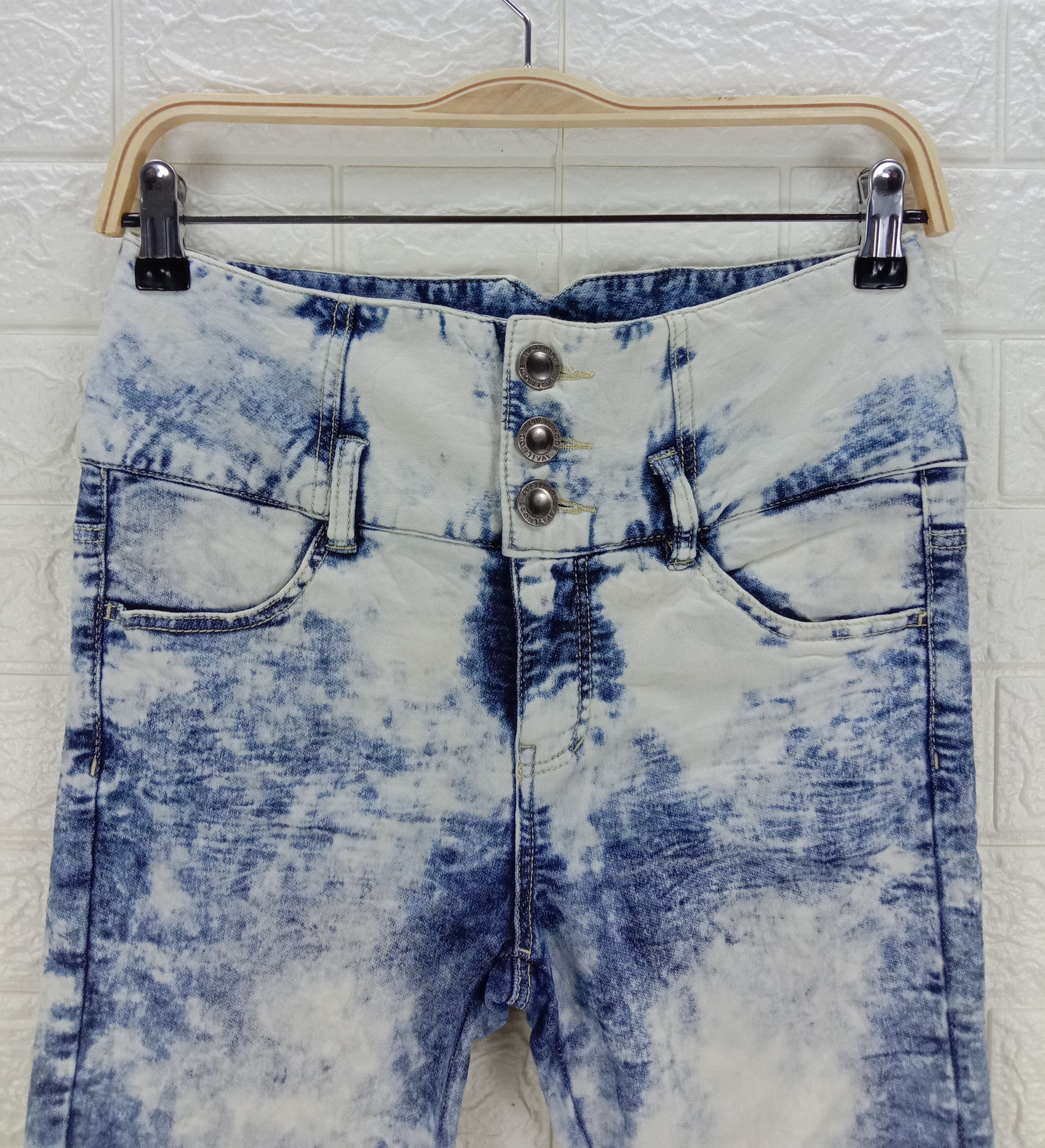 Beauty Beast Vintage Japanese Avail Mode Bleach Jeans Size 27" / US 4 / IT 40 - 2 Thumbnail