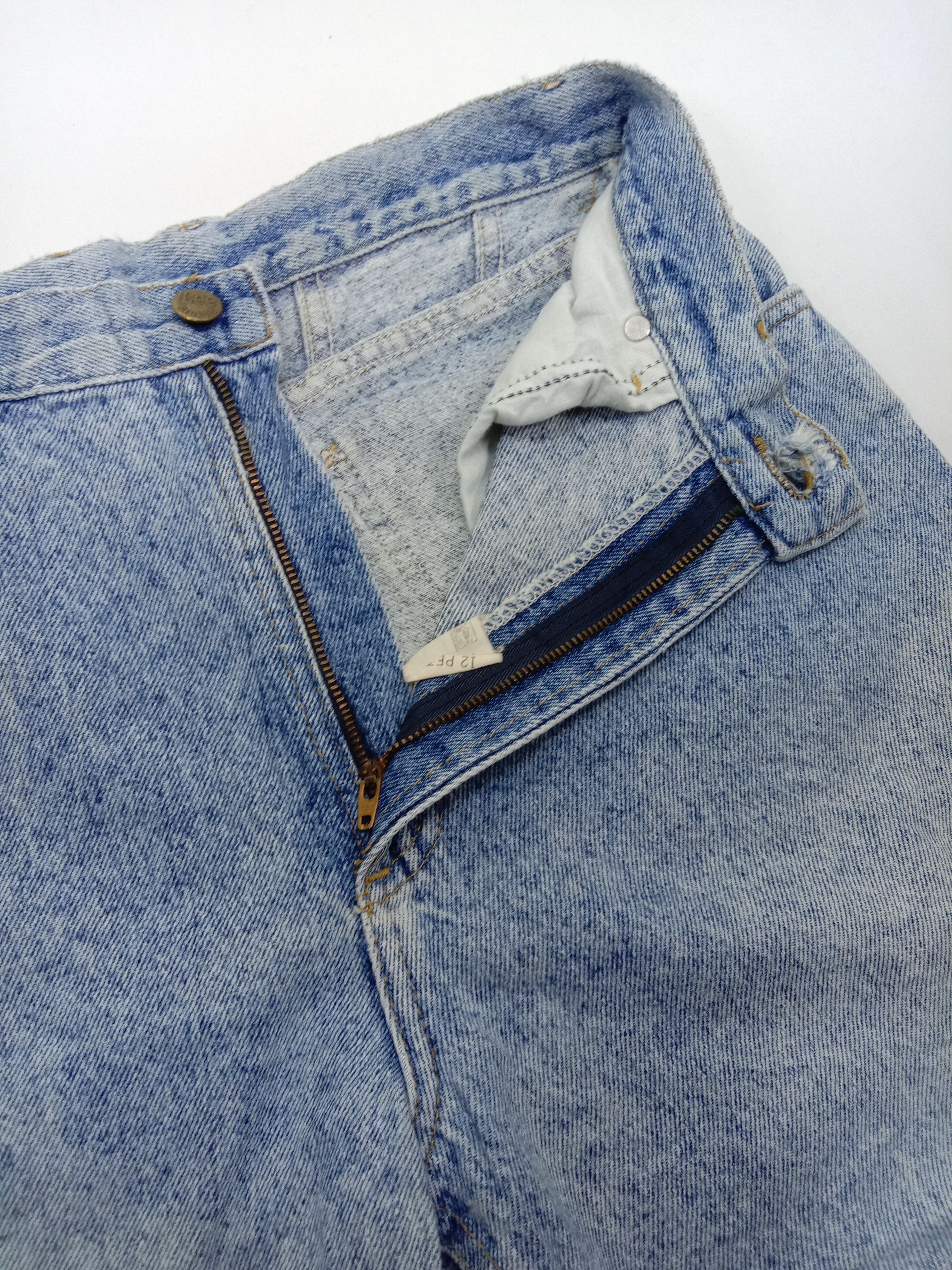 Lee Vintage 90s Lee Light Wash Mom Fit Jeans Size 28" / US 6 / IT 42 - 9 Thumbnail
