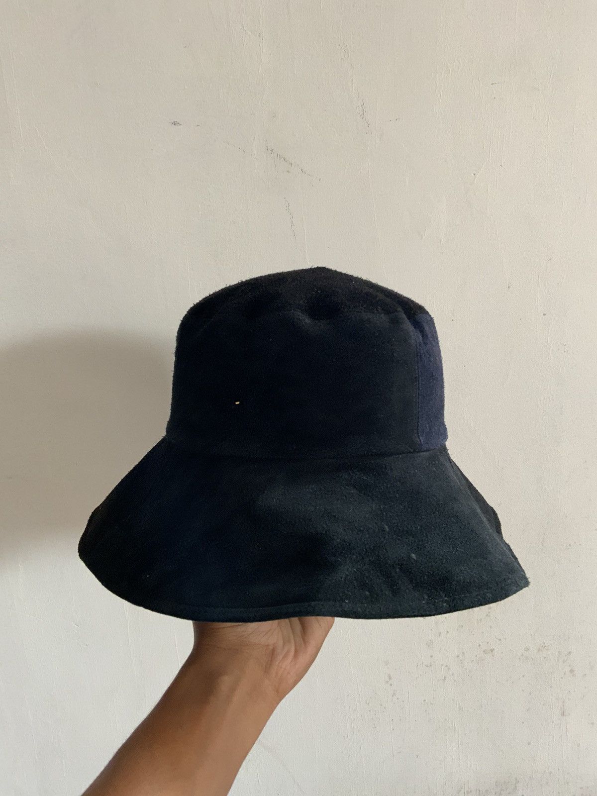 Leather Reversible patchwork Suede Bucket Hat Size ONE SIZE - 3 Thumbnail