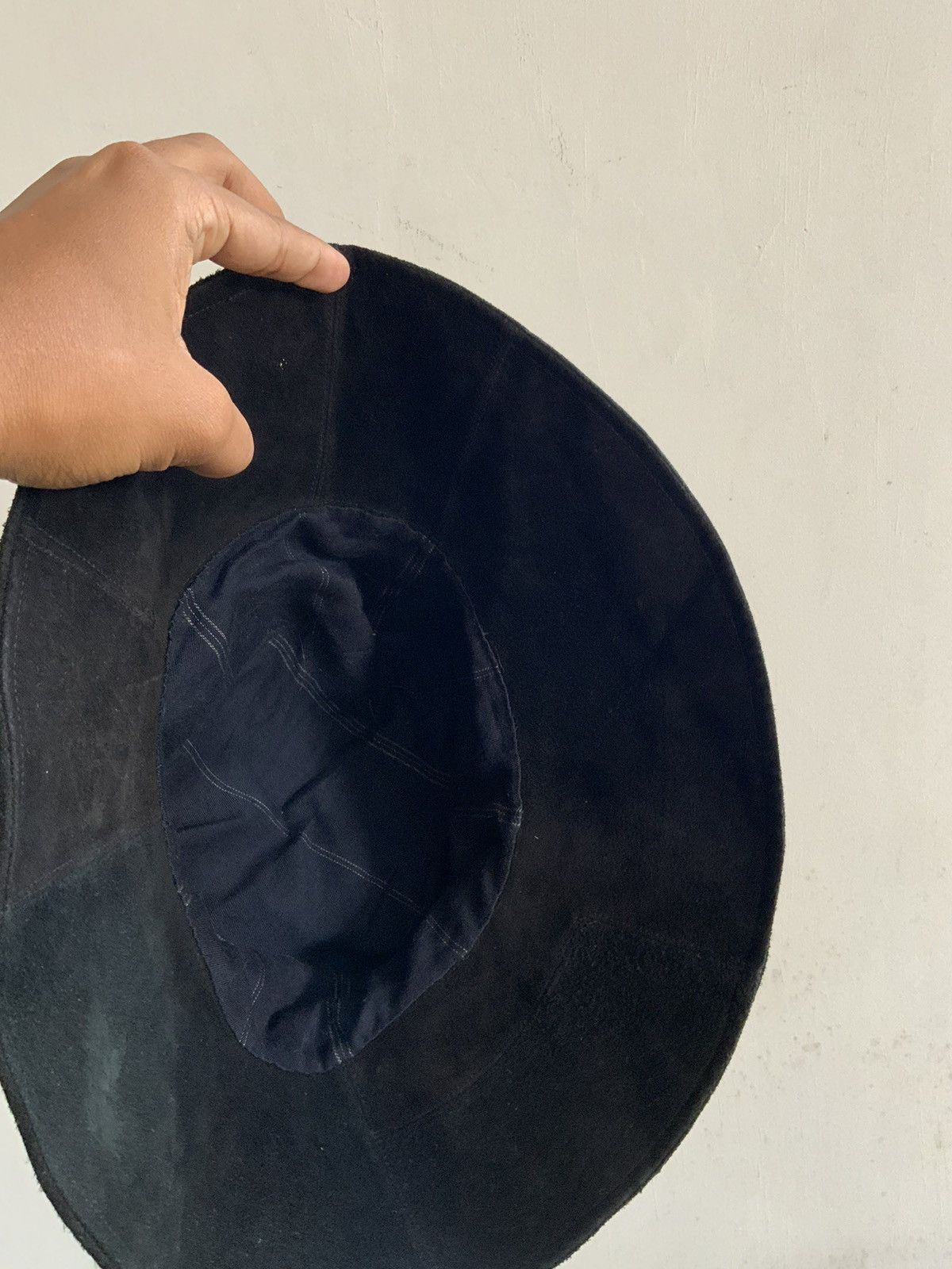 Leather Reversible patchwork Suede Bucket Hat Size ONE SIZE - 9 Thumbnail