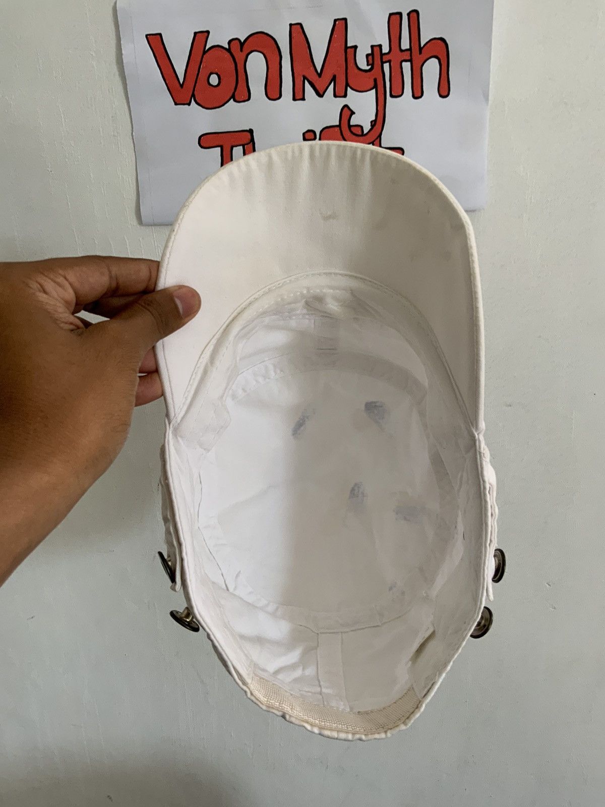 If Six Was Nine Paris Spellout Distressed Painted Hat Size ONE SIZE - 7 Thumbnail