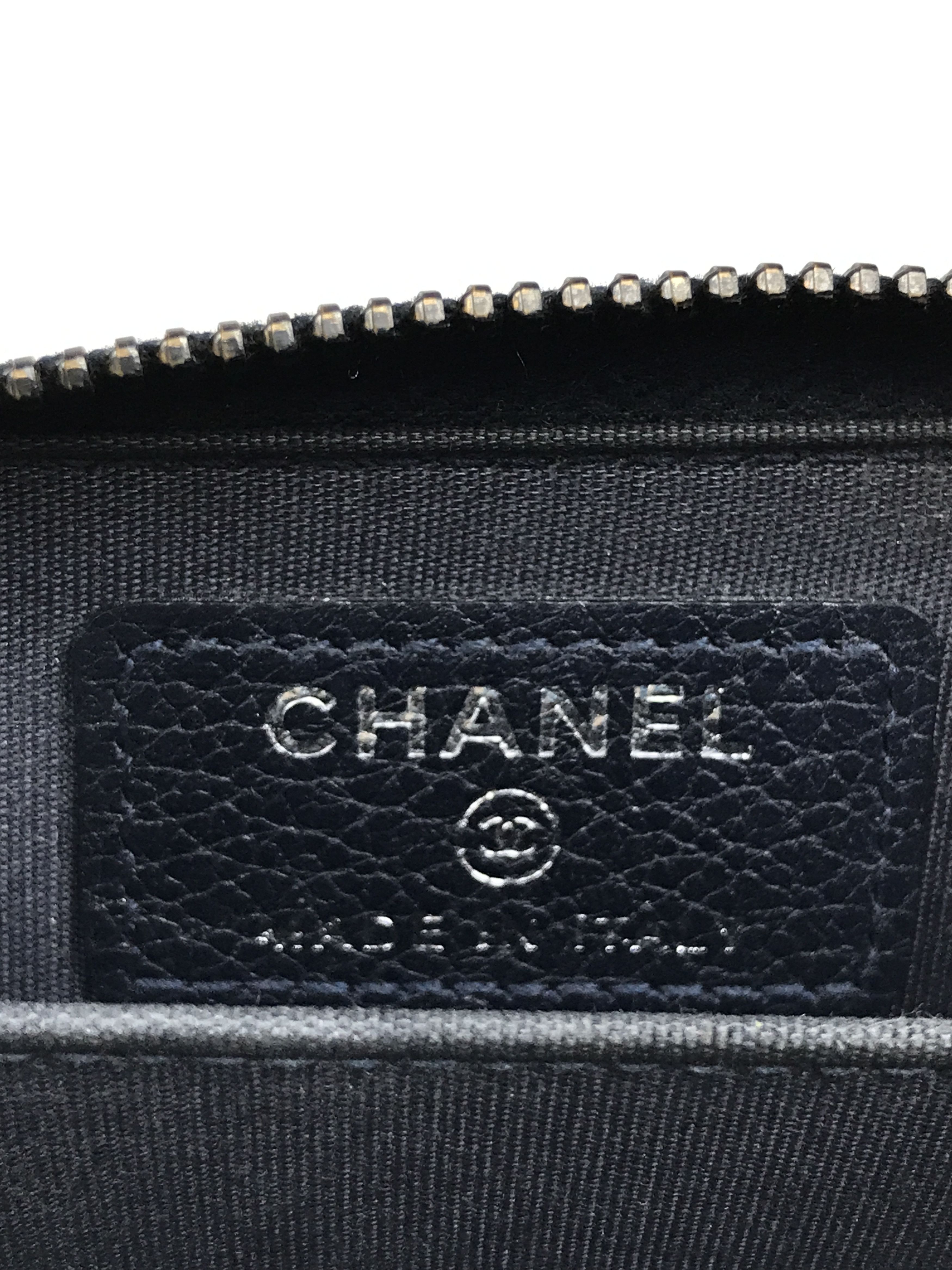 Chanel Vintage Chanel Caviar Skin Round Zip Around Coin Purse Size ONE SIZE - 10 Thumbnail