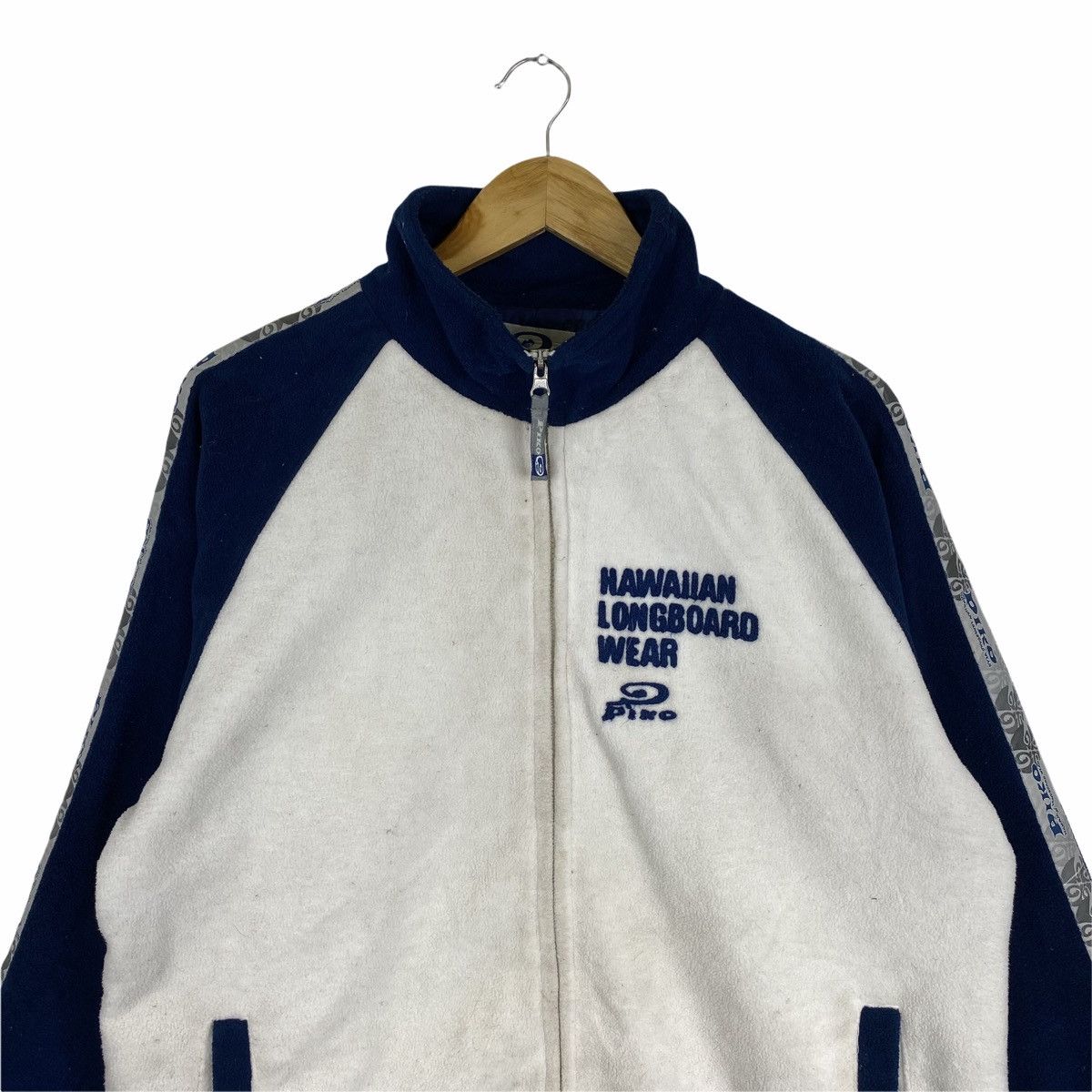 Vintage Vintage PIKO Hawaiian Longboard Big Logo Fleece Sweater Size US L / EU 52-54 / 3 - 5 Thumbnail