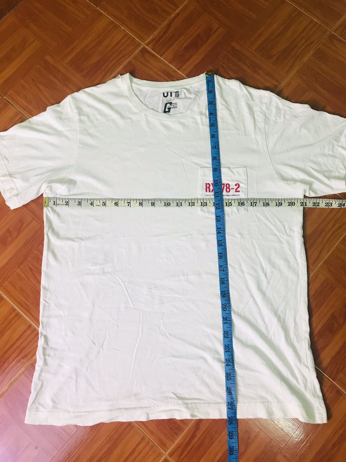 Japanese Brand × Uniqlo ‼️‼️ uniqlo celebrates 40 years of 'gundam' very rare Size US L / EU 52-54 / 3 - 10 Thumbnail