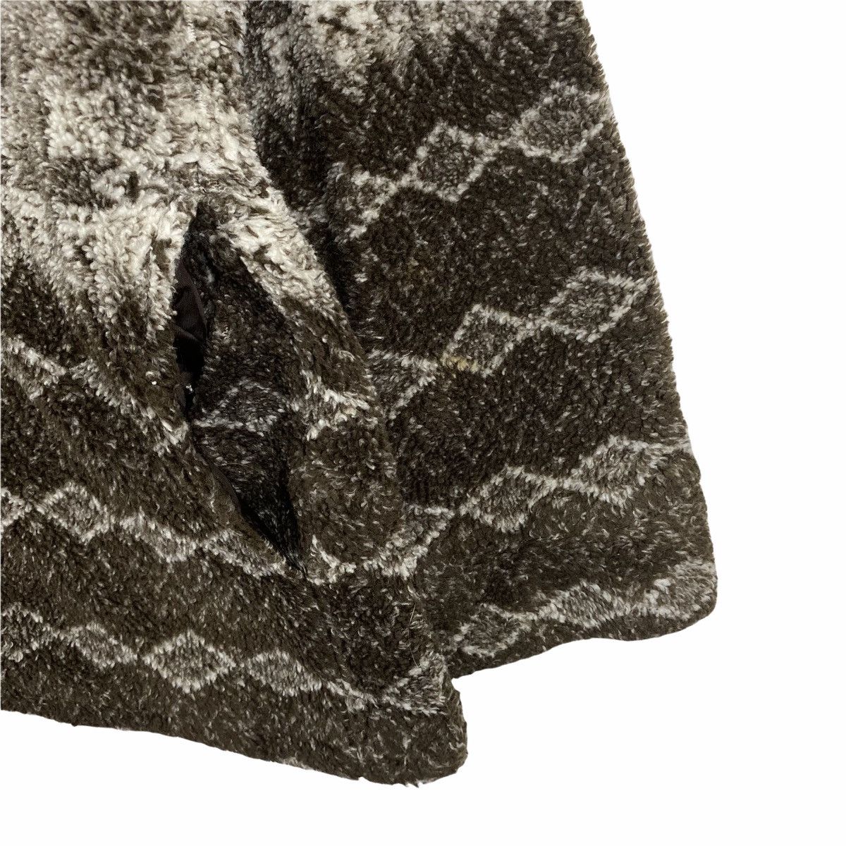 Maui and Sons × Vintage Vintage MAUI AND SONS Abstract Design Fleece Sweater Jacket Size US L / EU 52-54 / 3 - 7 Thumbnail